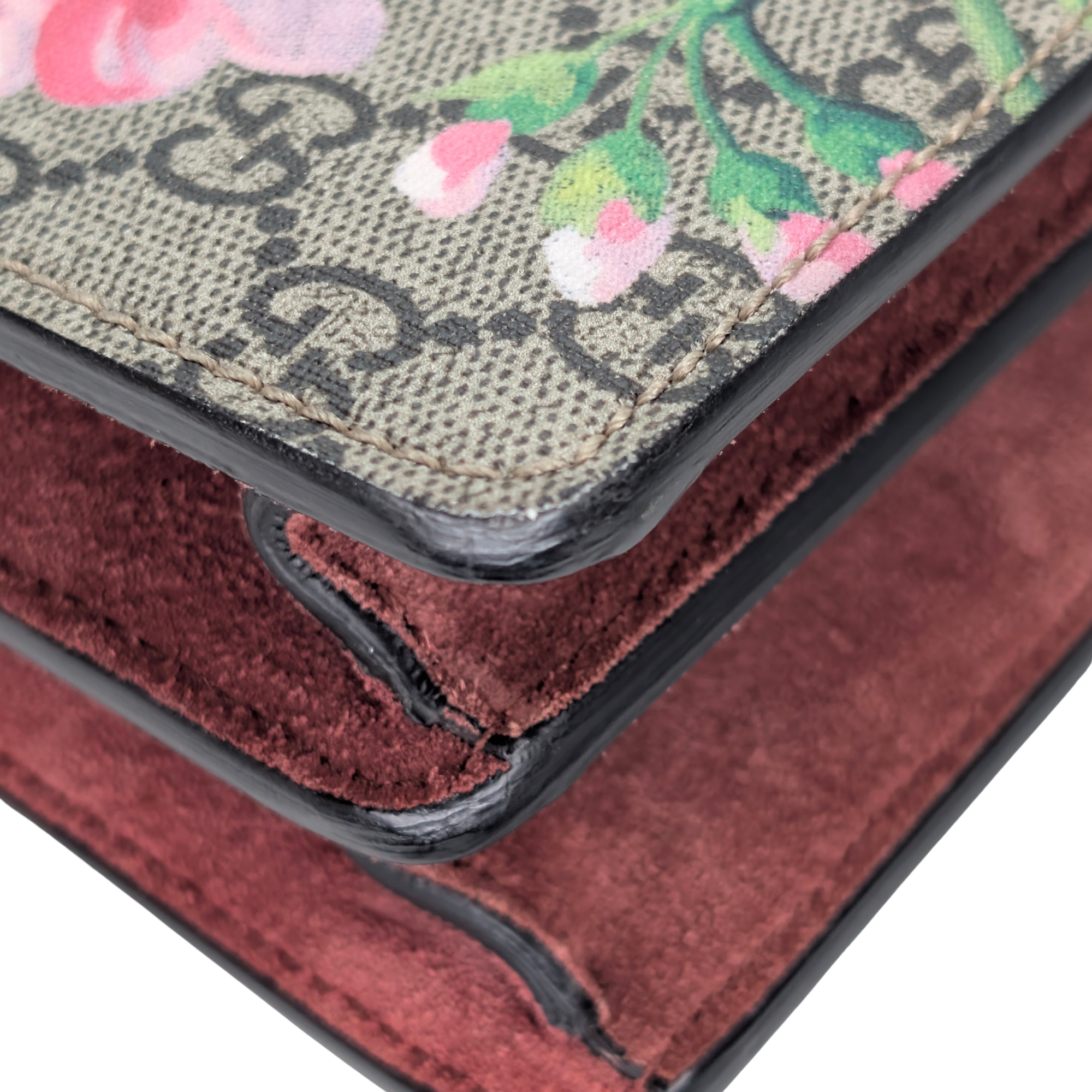 Gucci GG Supreme Blooms Small Dionysus Bag