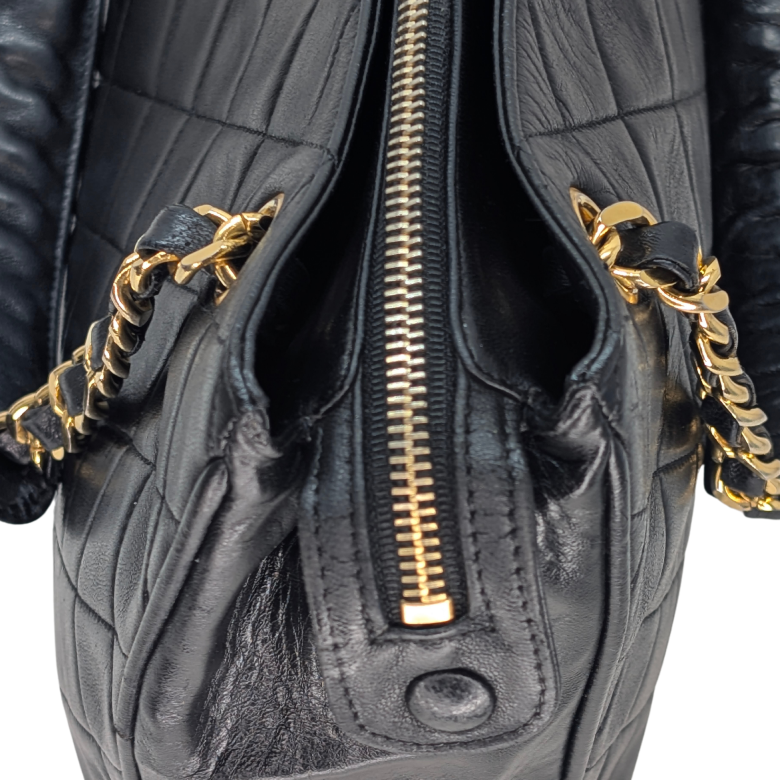 Chanel Vintage CC Metalasse Chain Tote Bag Black