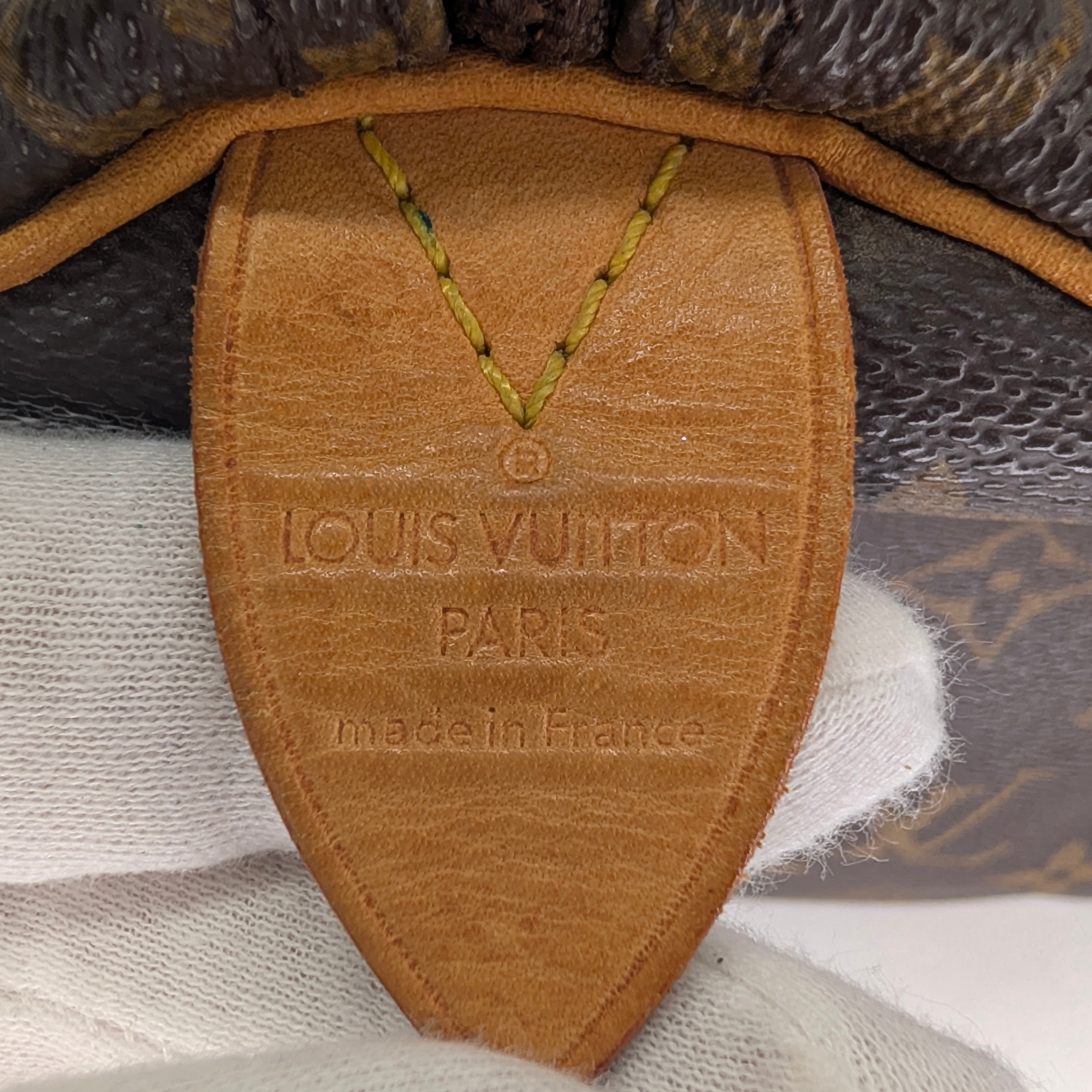 Louis Vuitton Speedy 25 Monogram Handbag