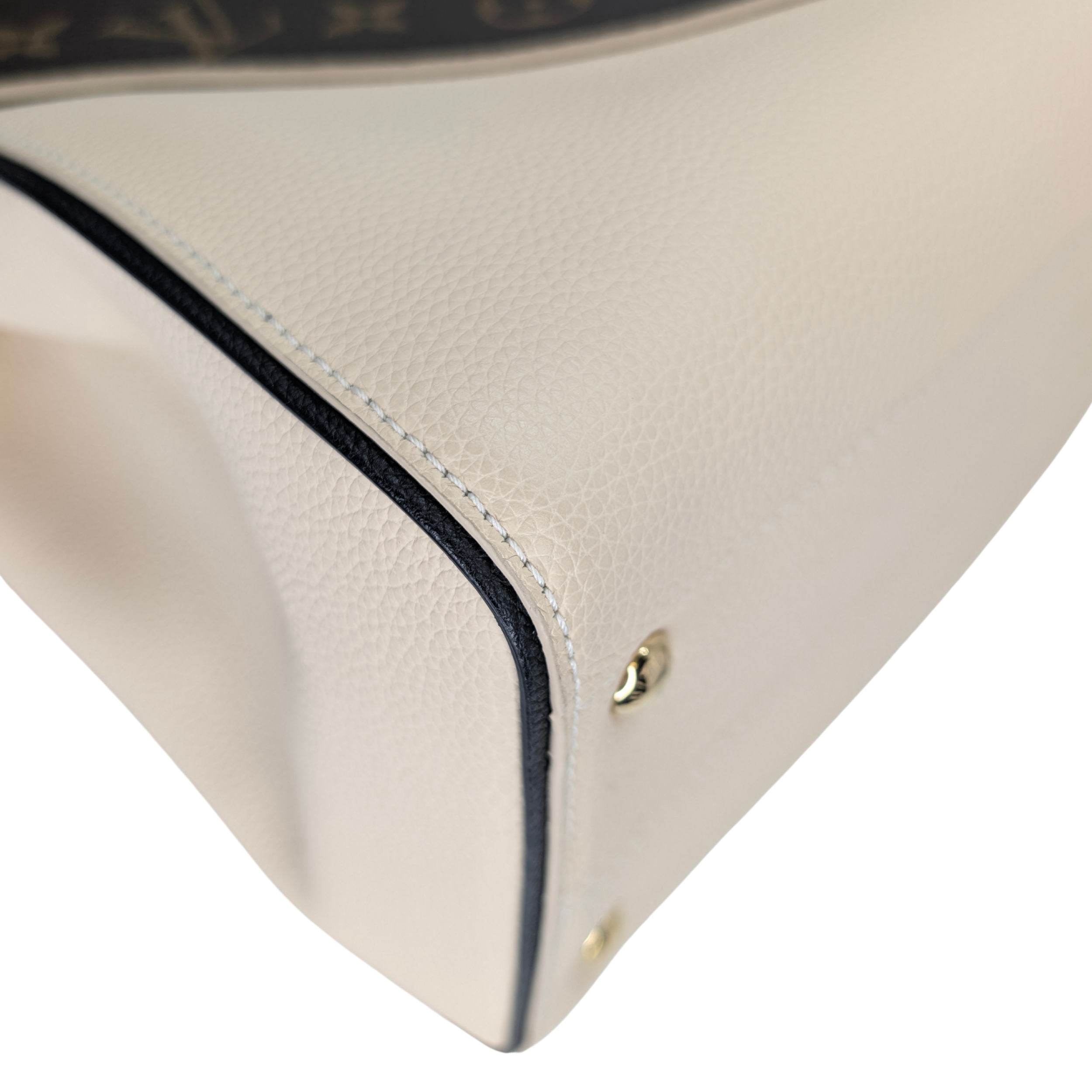 Louis Vuitton Double V Leather Bag Monogram Beige