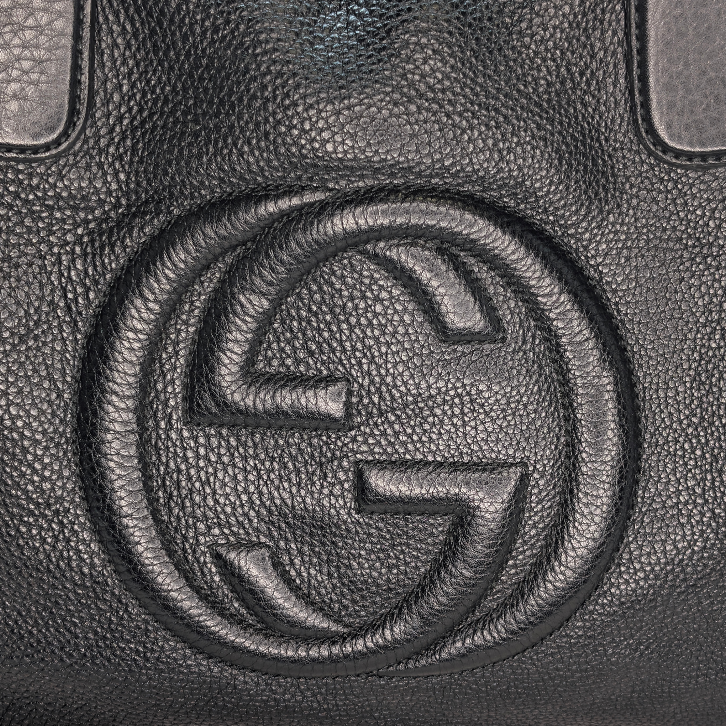 Gucci Soho Pebbled Leather GG Tassel Bag Black