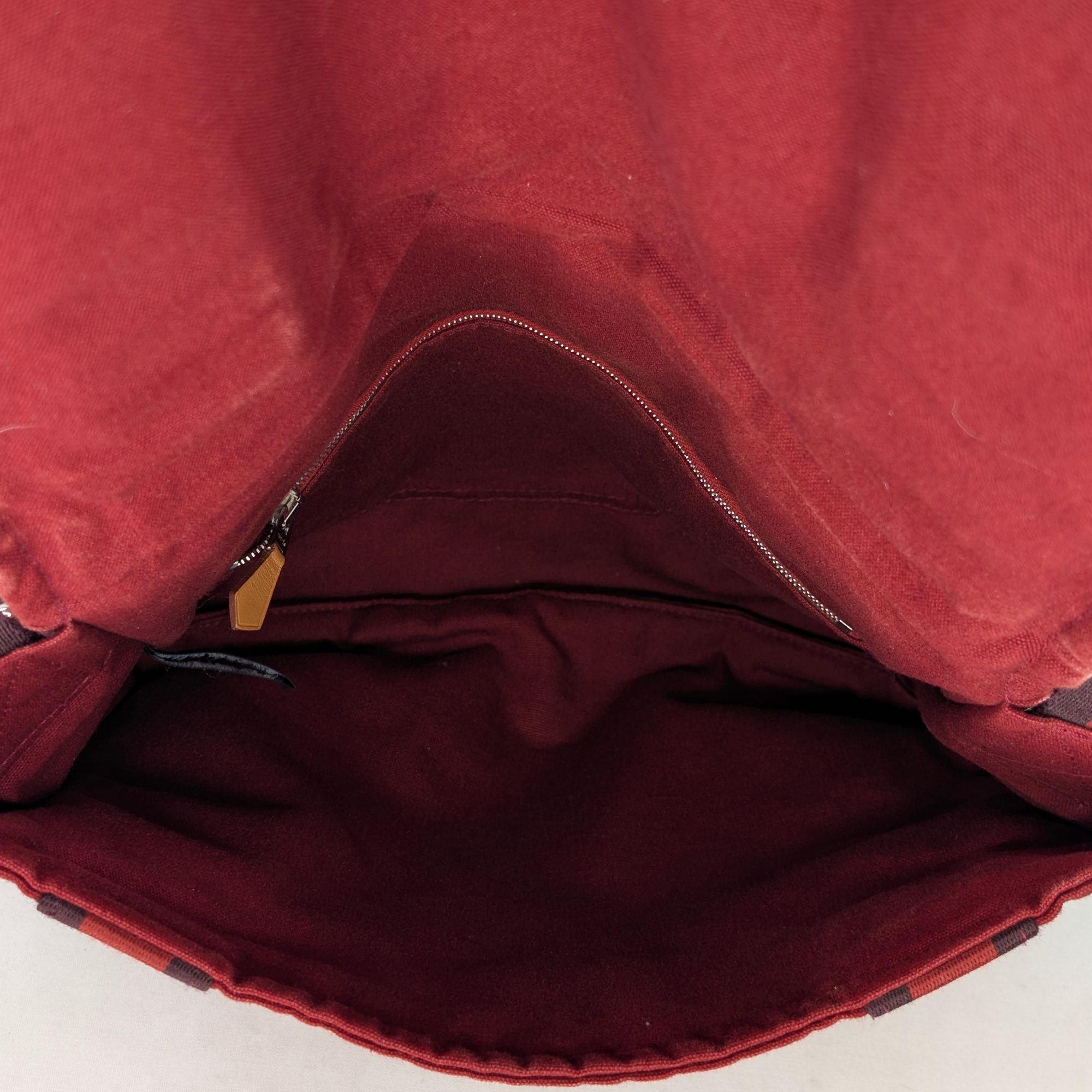 Hermes Fourre-toute Bassas Shoulder Bag Red