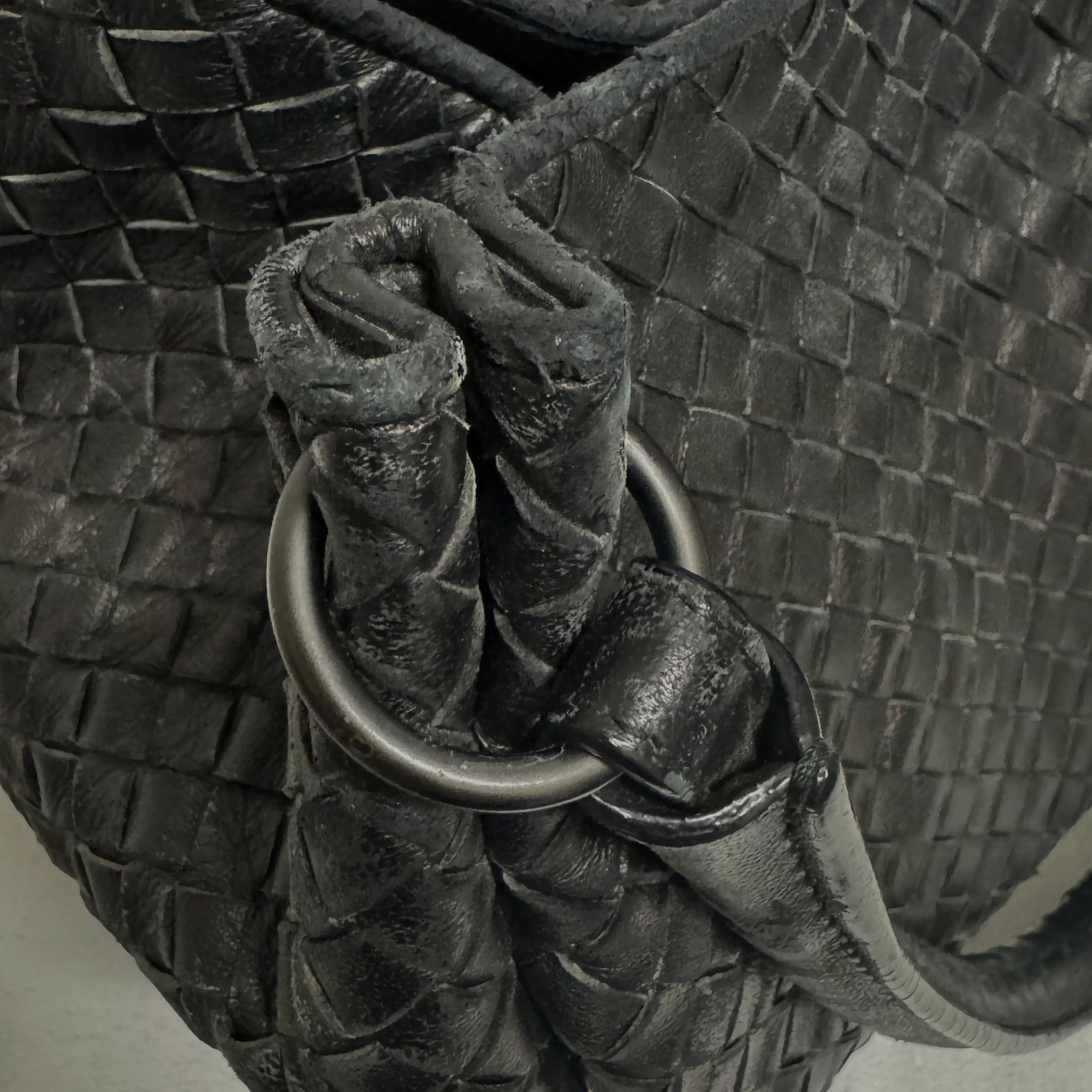 Bottega Veneta intrecciato Bag Black - Lost Designer