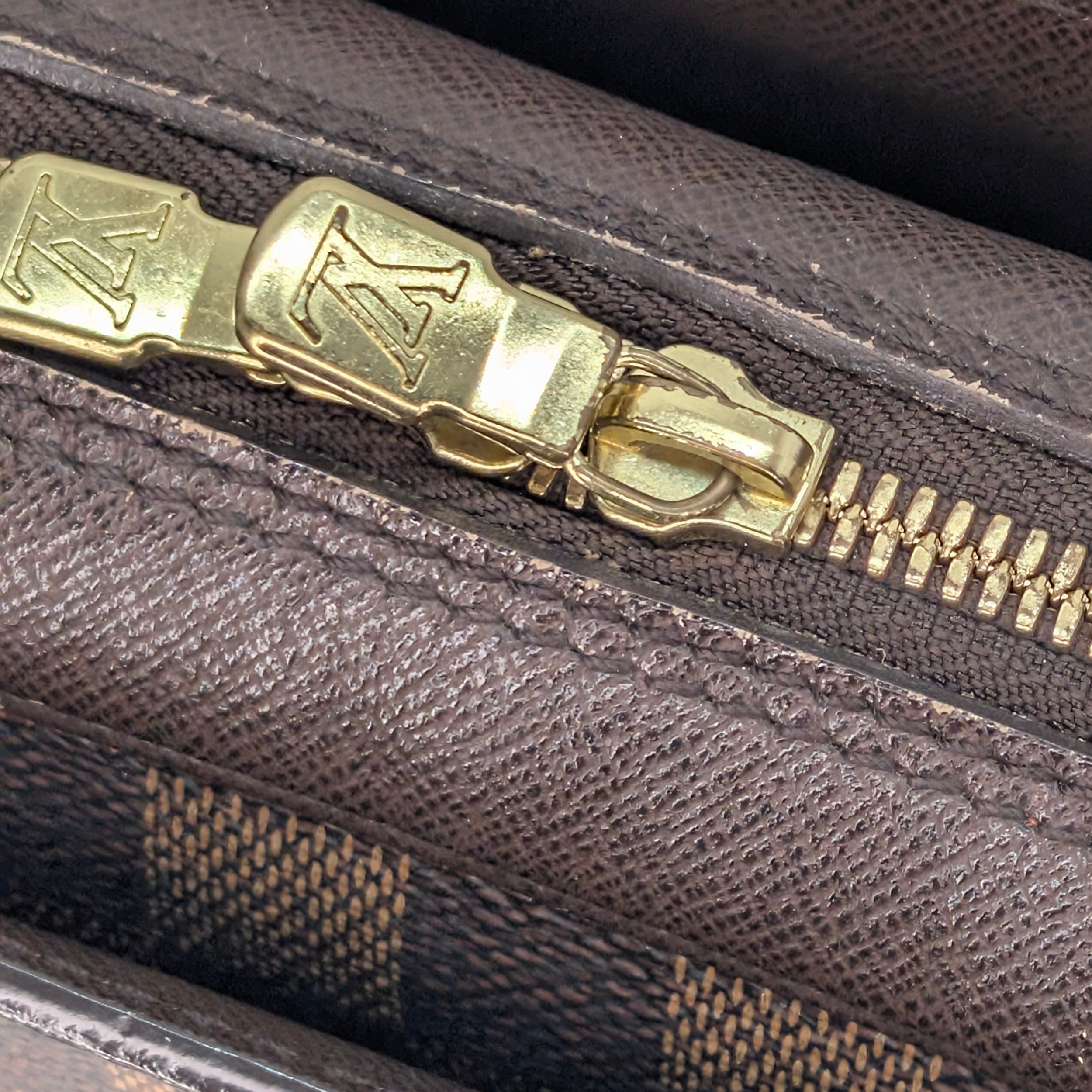 Louis Vuitton Triana Bag Damier Ebene