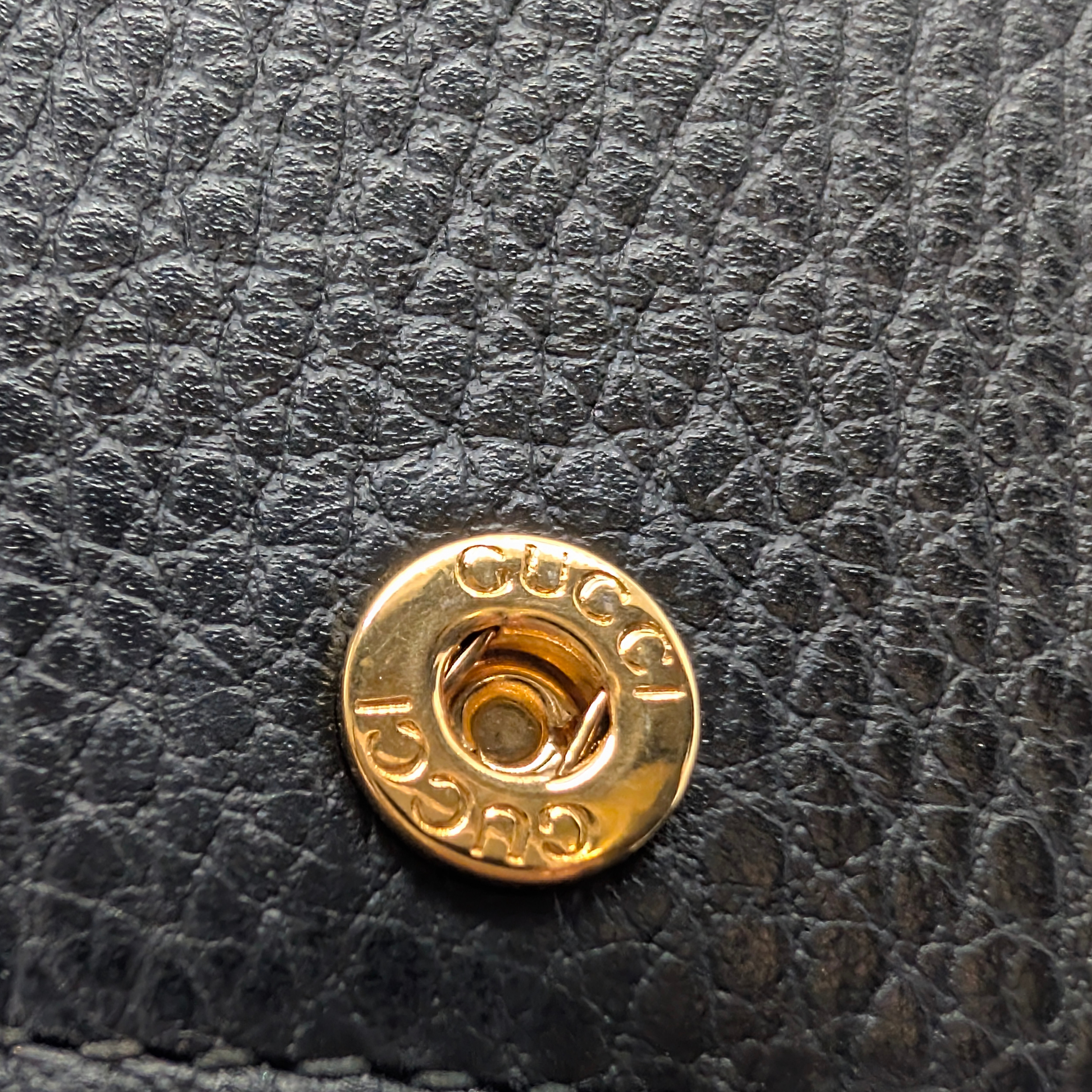 Gucci GG Marmont wallet on Chain Black