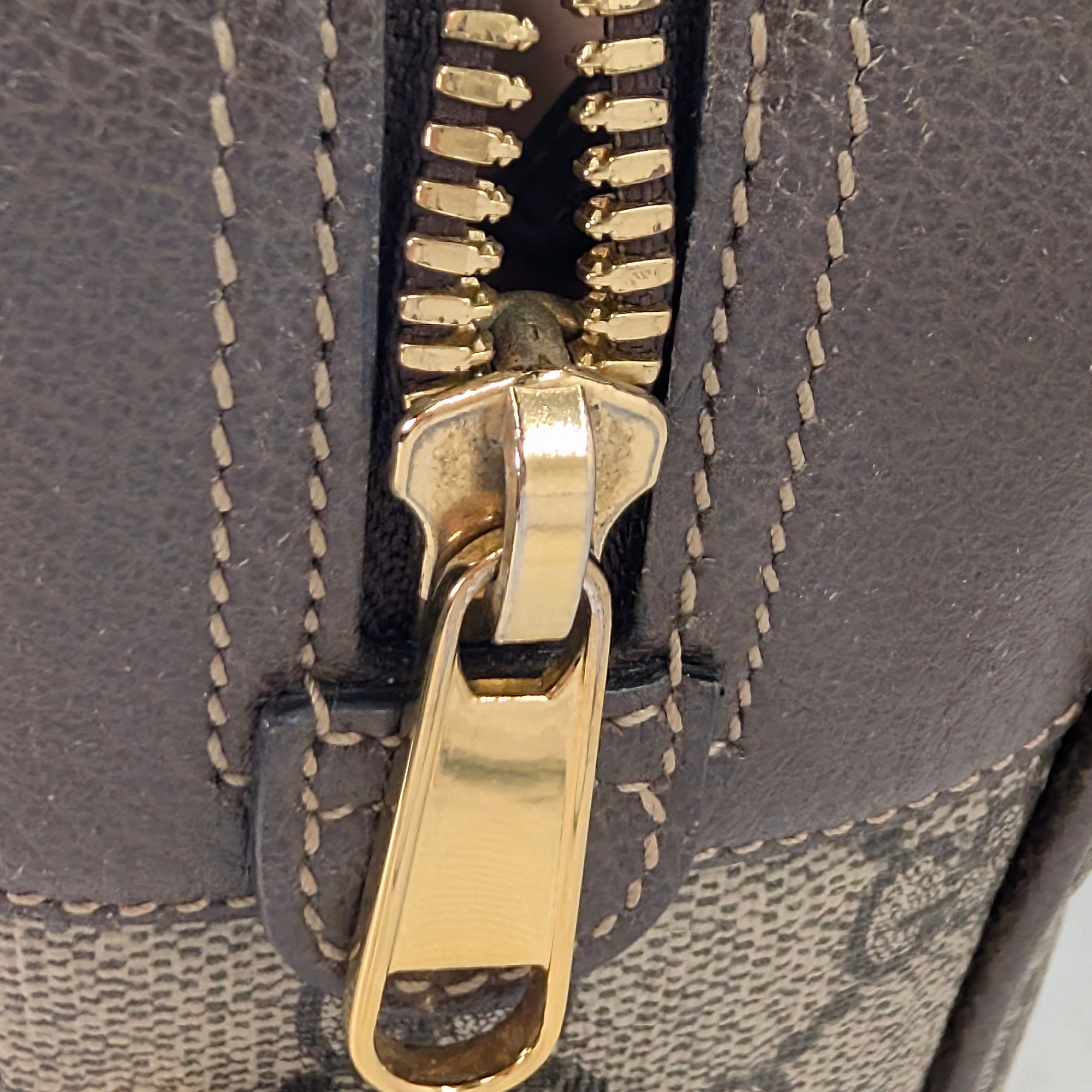 Gucci Ophidia GG Supreme Small Shoulder Bag