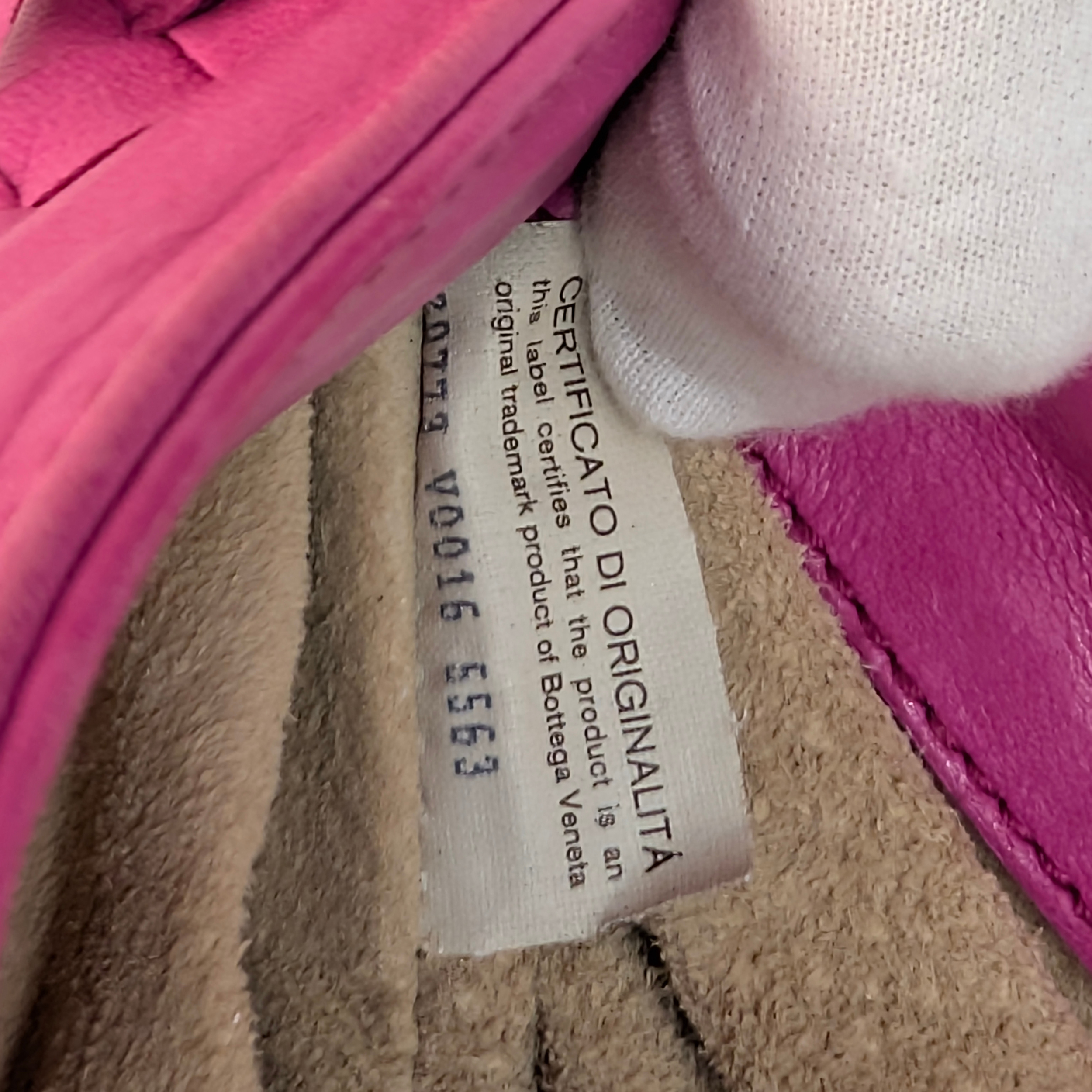 Bottega Veneta Pochette Intrecciato Pink