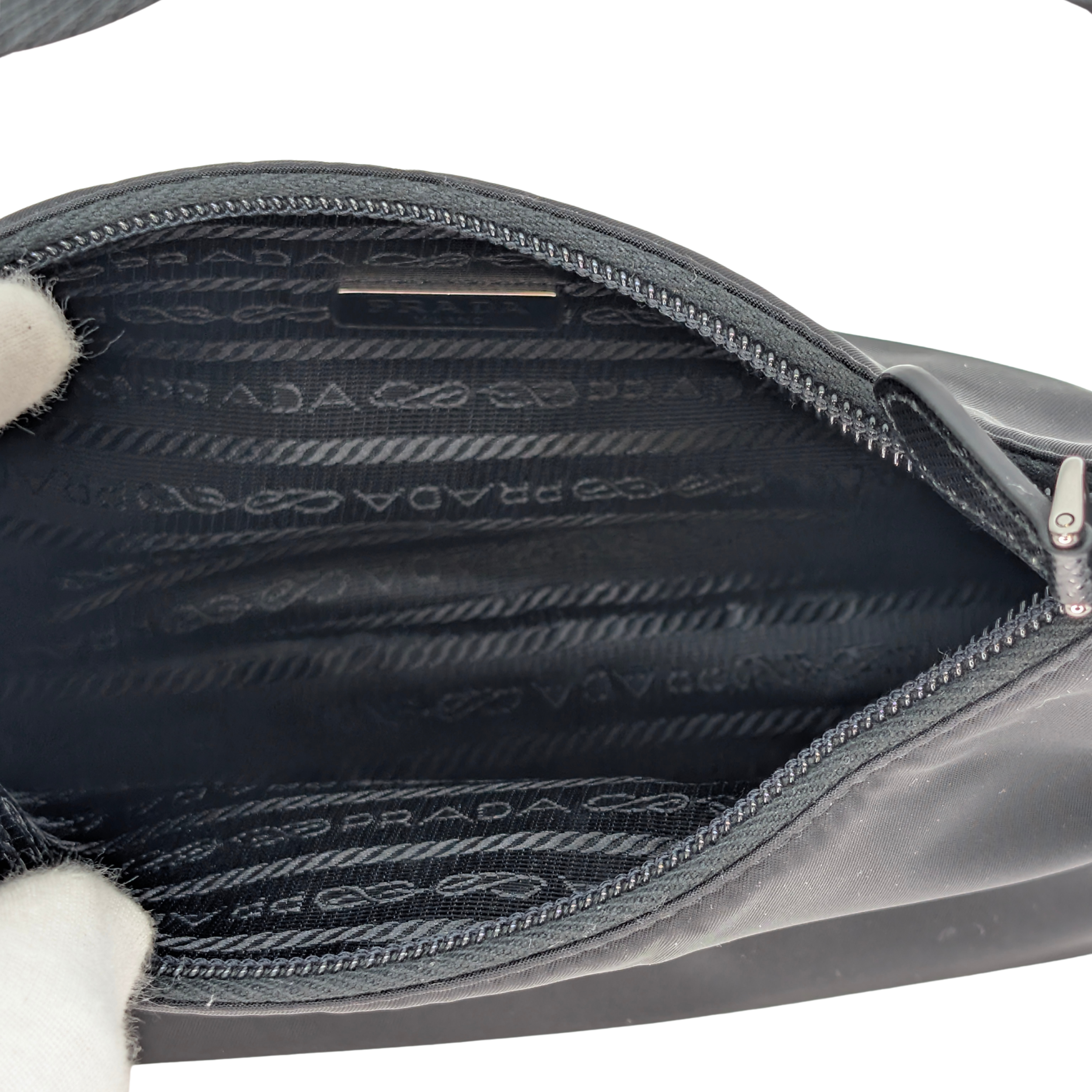 Prada Re-Edition 2000 Mini Bag Re-Nylon Black