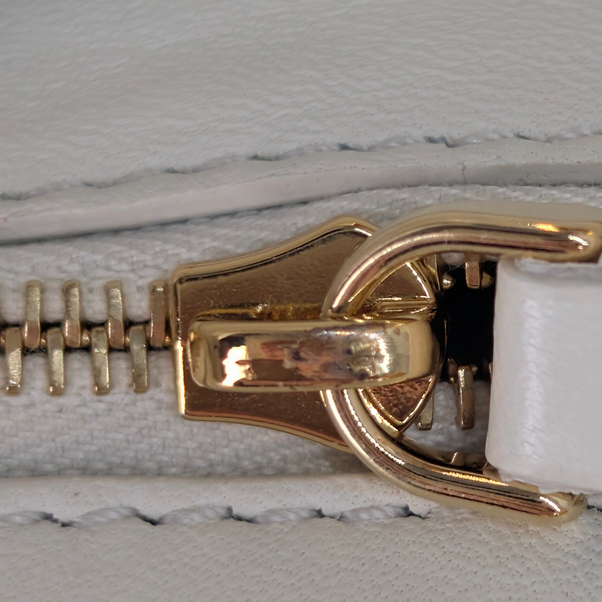 Fendi Peekaboo Click Handbag White