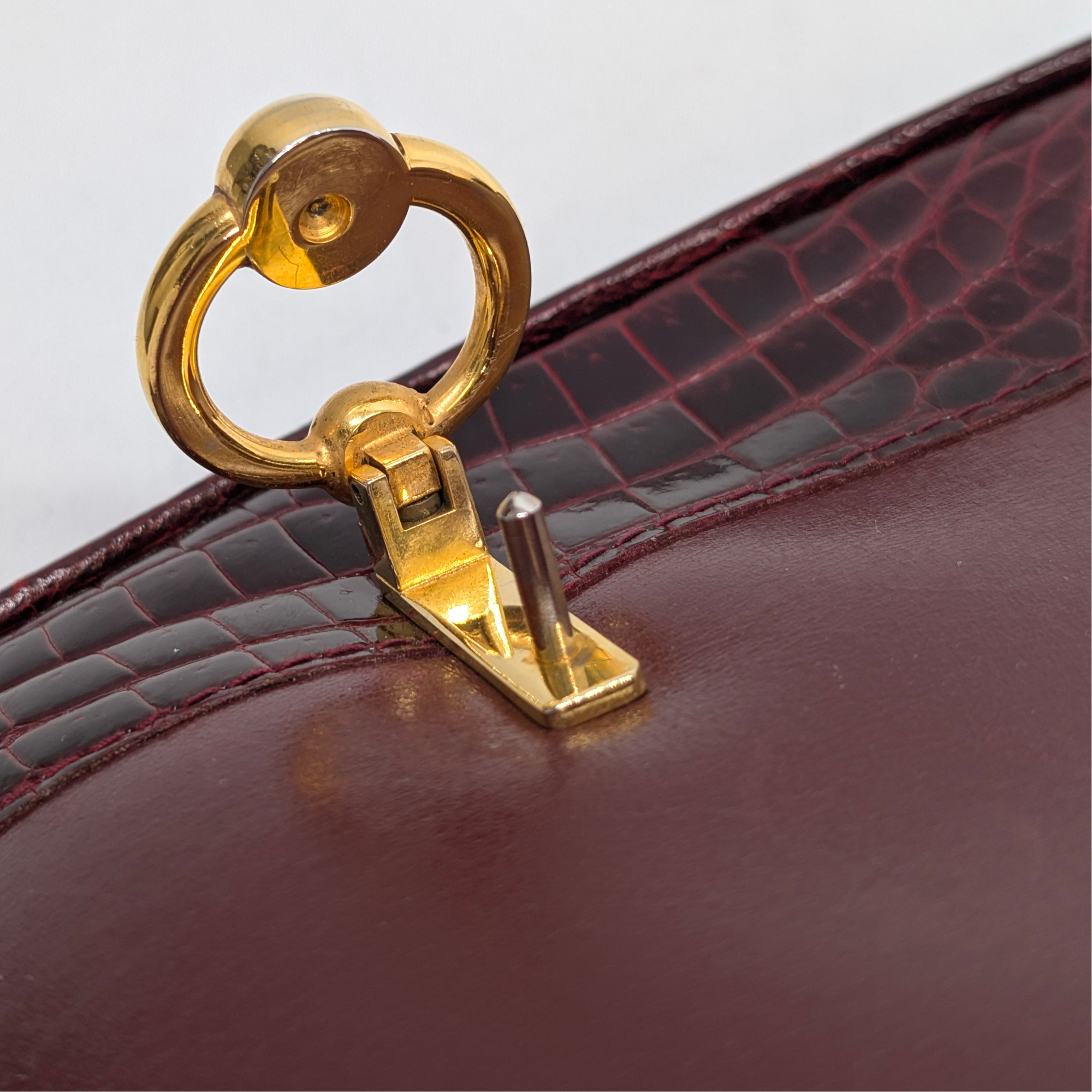 Gucci Vintage Crocodile Shoulder Bag Burgundy