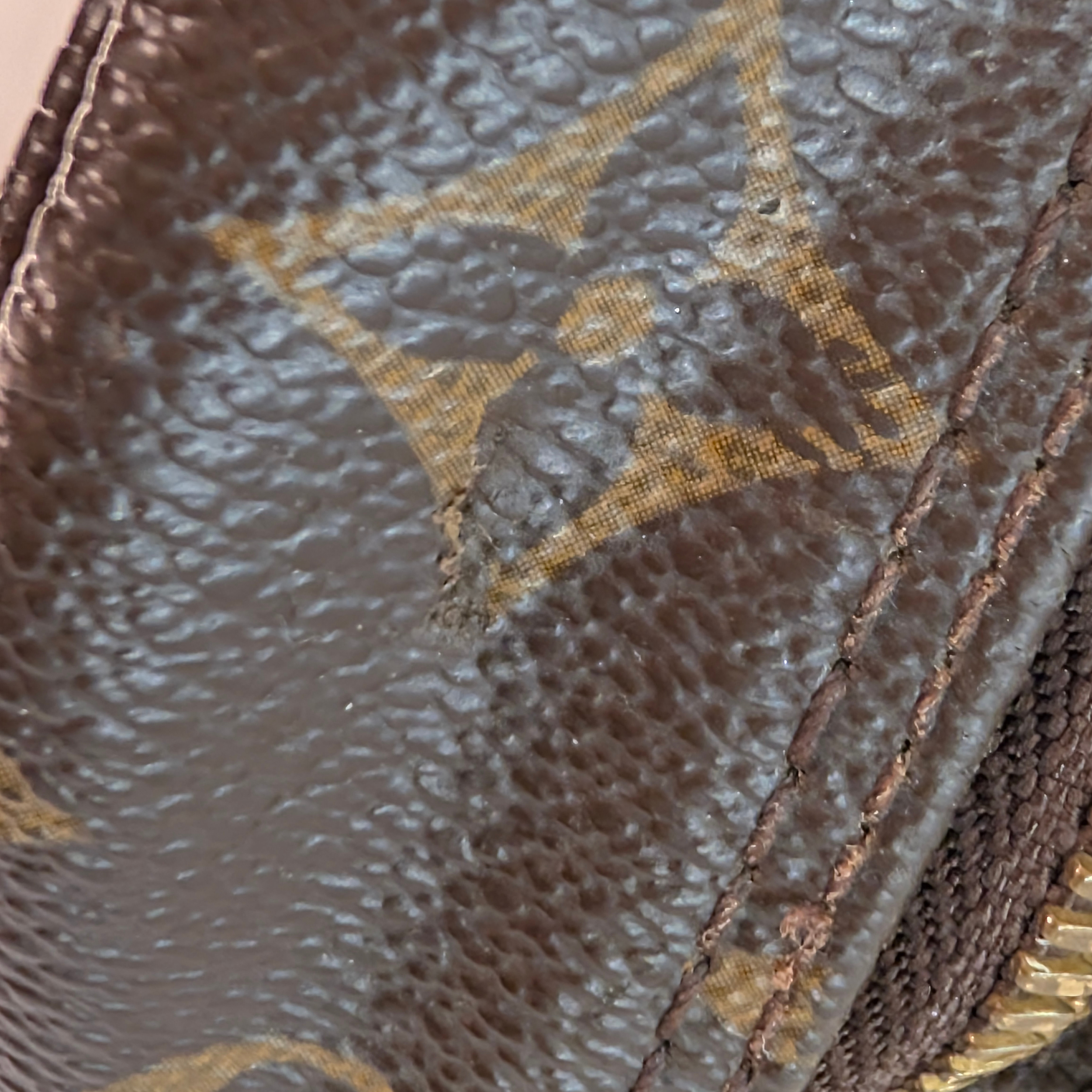 Louis Vuitton Sac Bosphore Messenger Monogram Bag