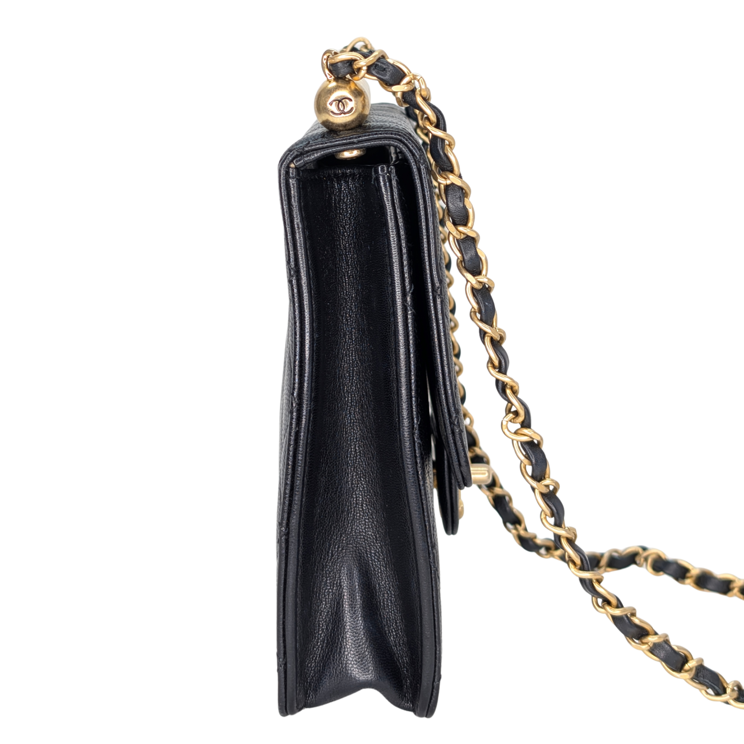Chanel Chic Pearls Flap Bag Black