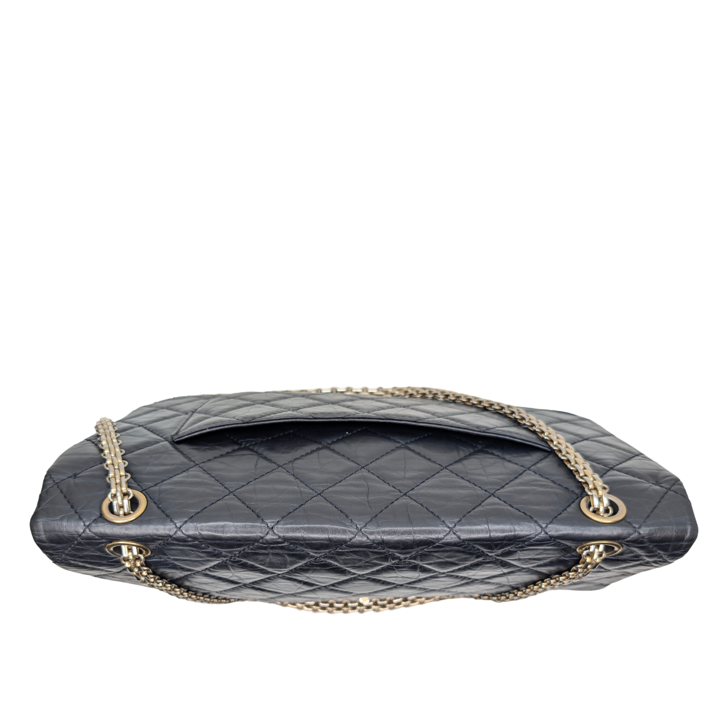 Chanel Chanel 2.55 Reissue 227 Flap Bag 22 Series Black