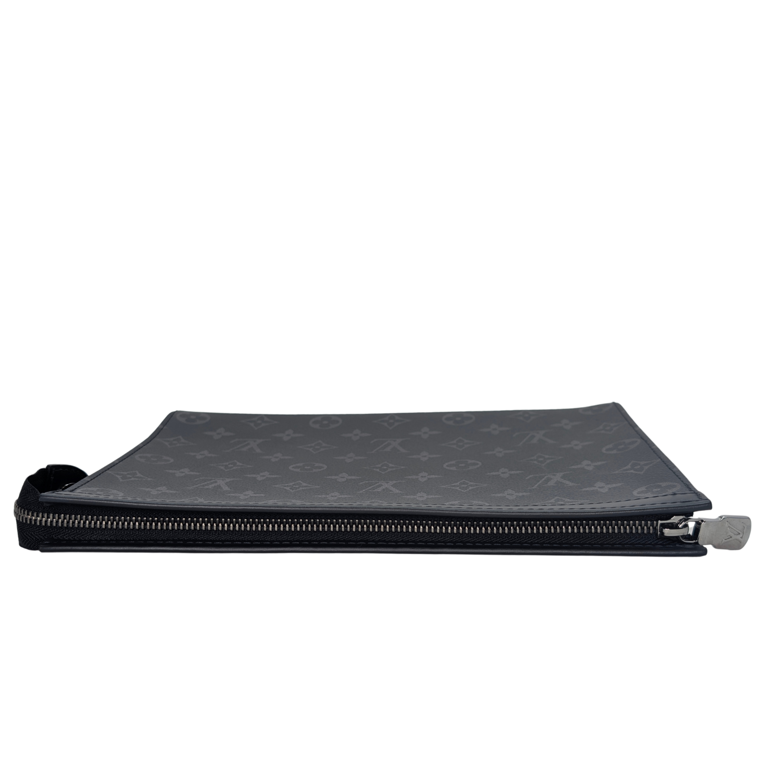 Louis Vuitton Pochette Voyage MM Clutch