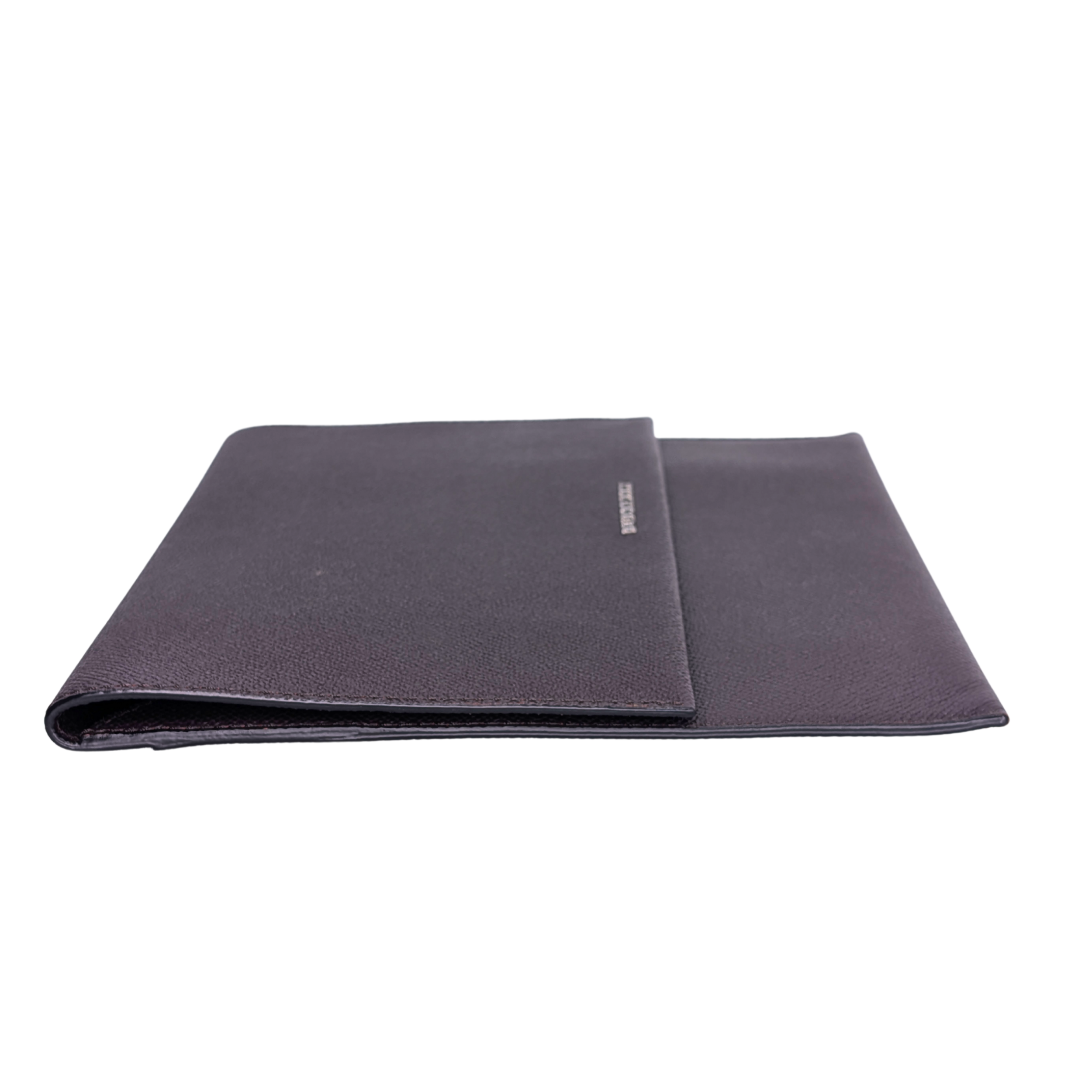 Burberry London Classic Envelope Clutch Blackcurrent