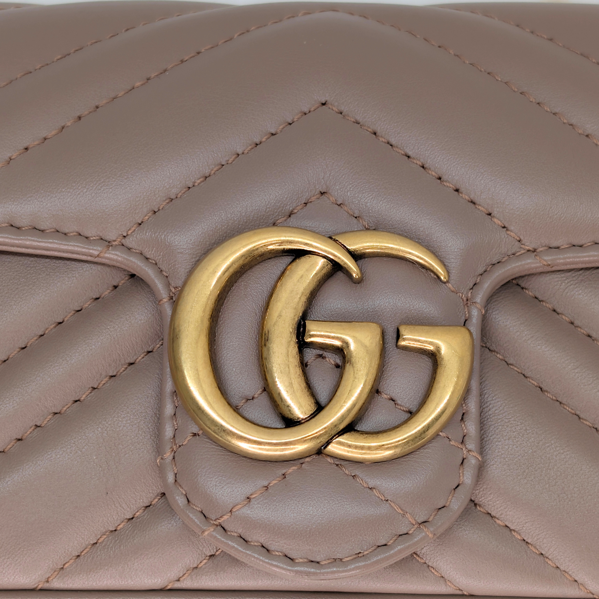 Gucci GG Marmont Super Mini Bag Beige