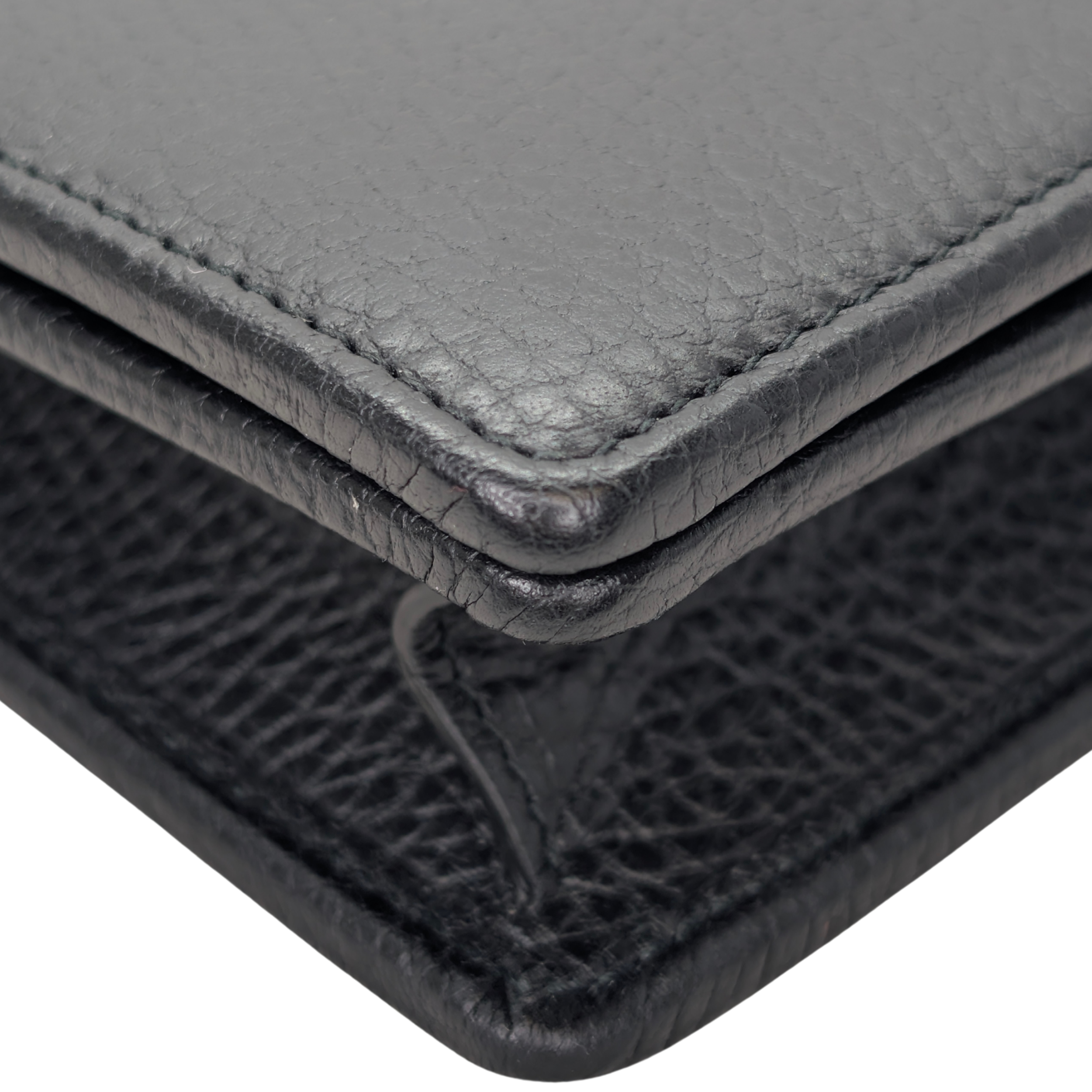 Gucci GG Marmont wallet on Chain Black