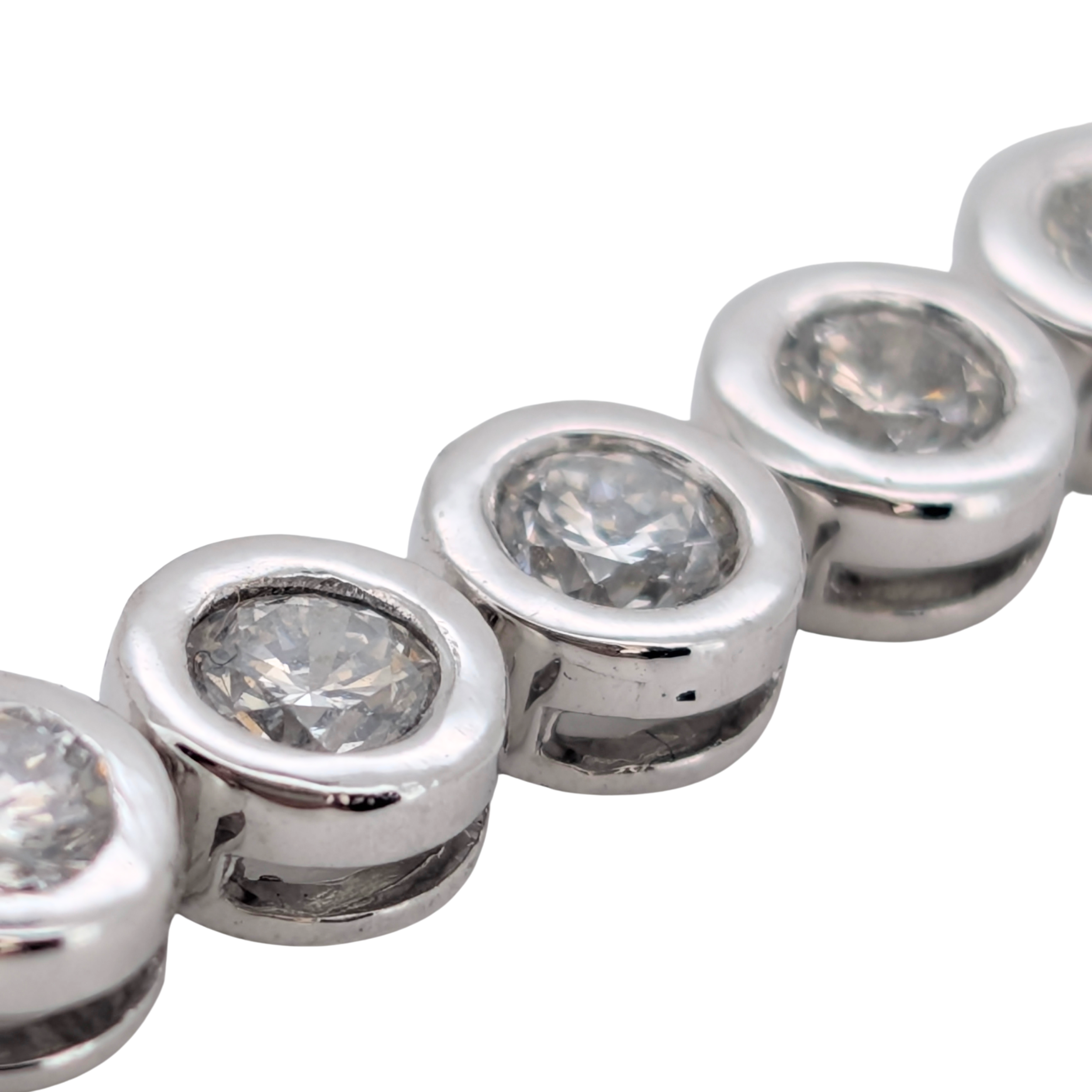 6.00Ct Natural Round Brilliant Diamond Tennis Bracelet In 18ct White Gold