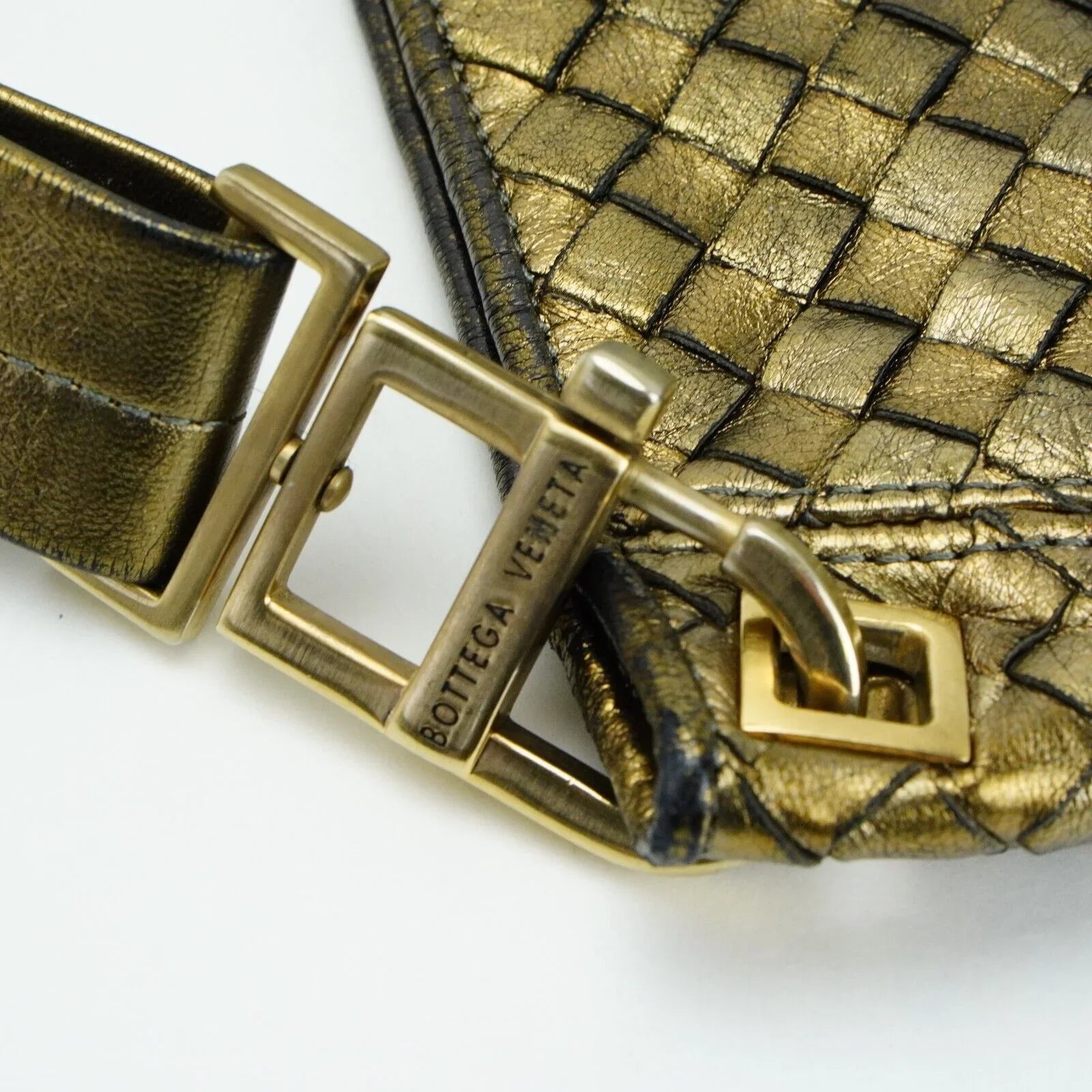Bottega Veneta Intrecciato Leather Shoulder Bag Gold - Lost Designer