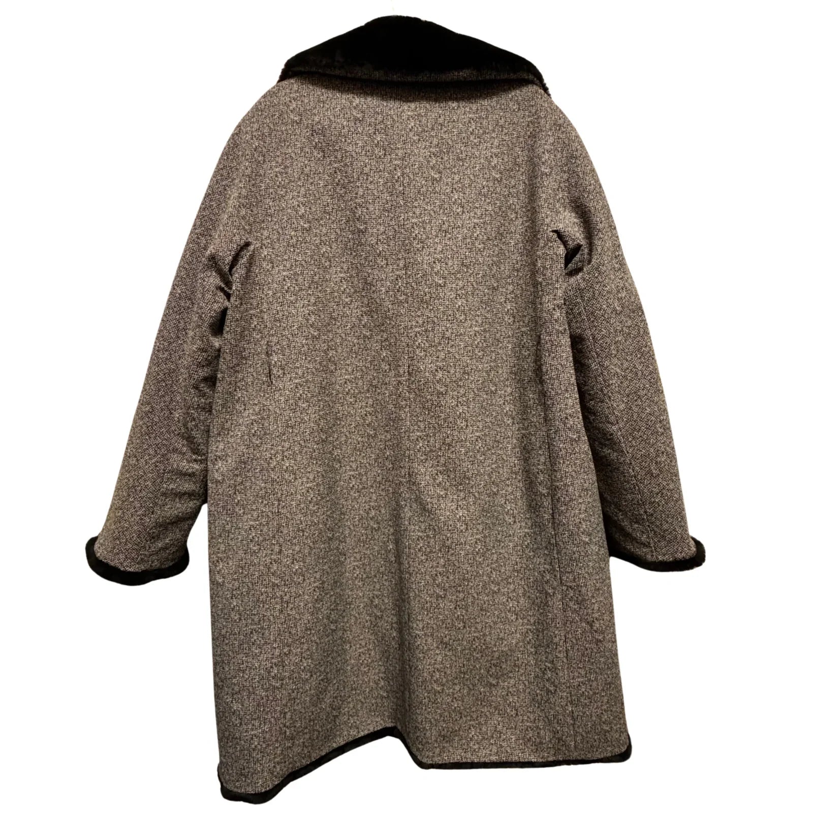 Max Mara Oversized Grey Wool Blend Coat Faux Fur – Size 42 - Lost Designer