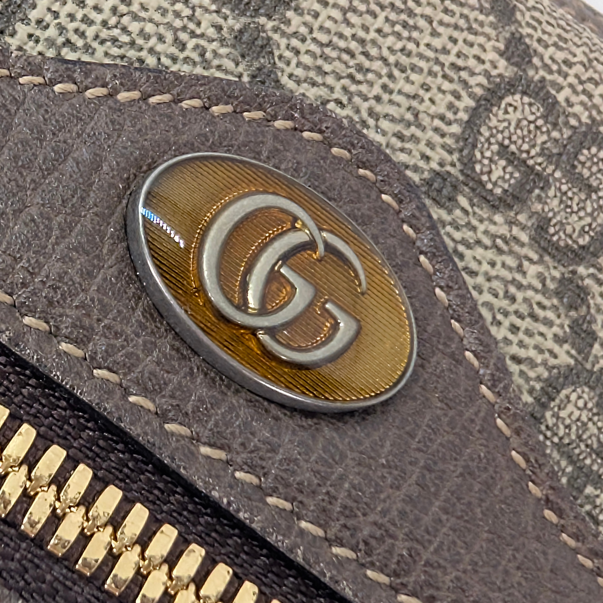 Gucci Ophidia GG Supreme Small Shoulder Bag