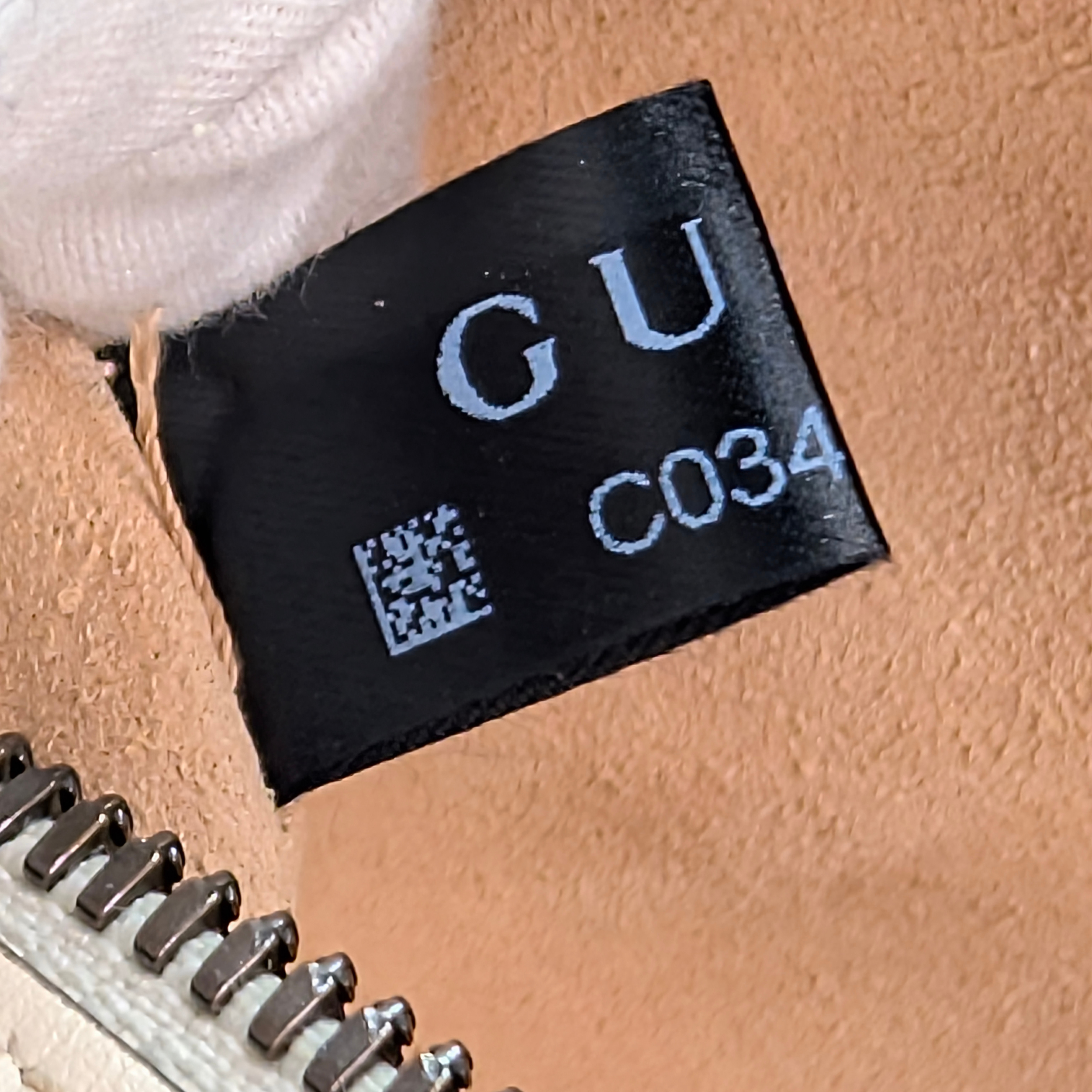 Gucci GG Marmont Small Camera Shoulder Bag White