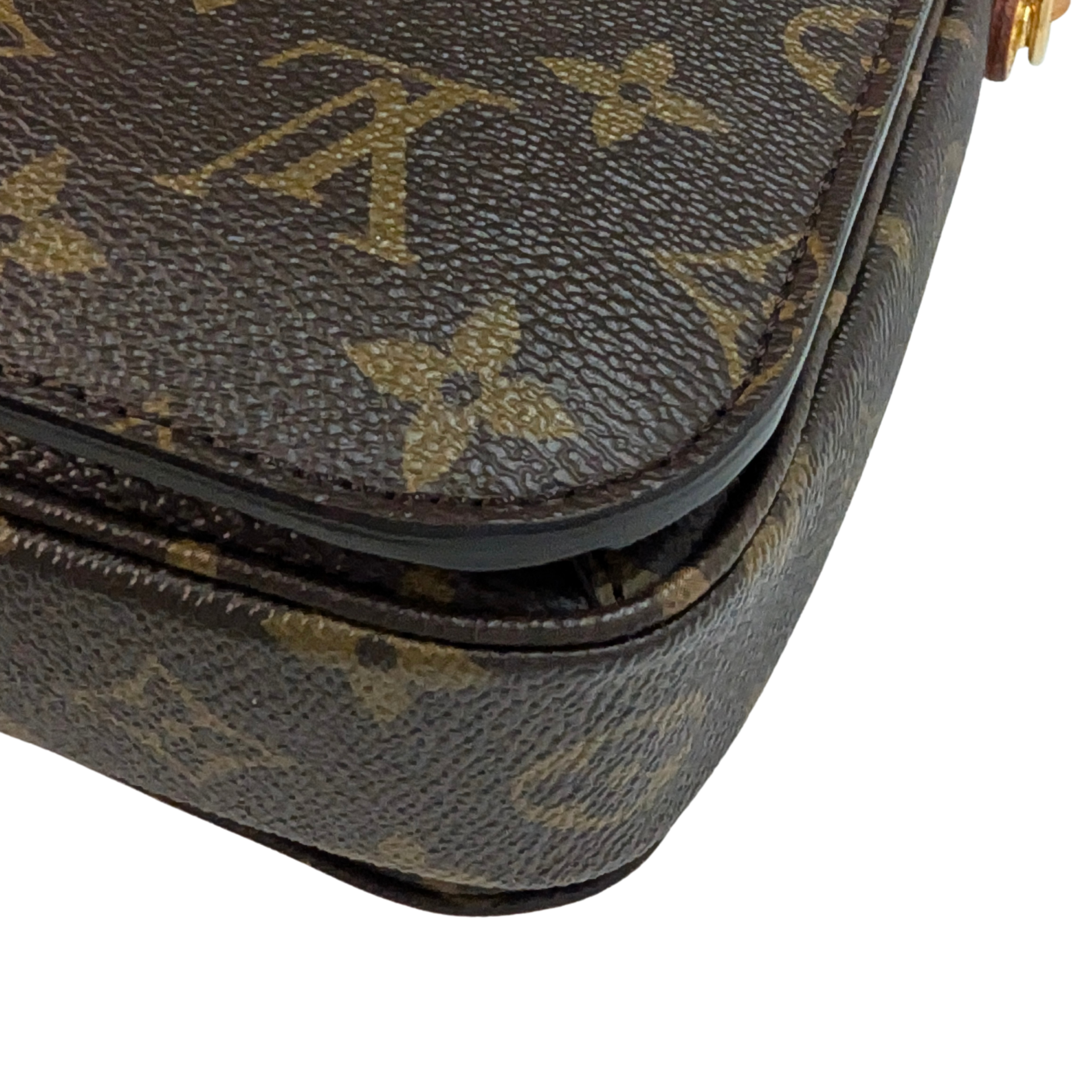 Louis Vuitton Pochette Metis Monogram Crossbody Bag
