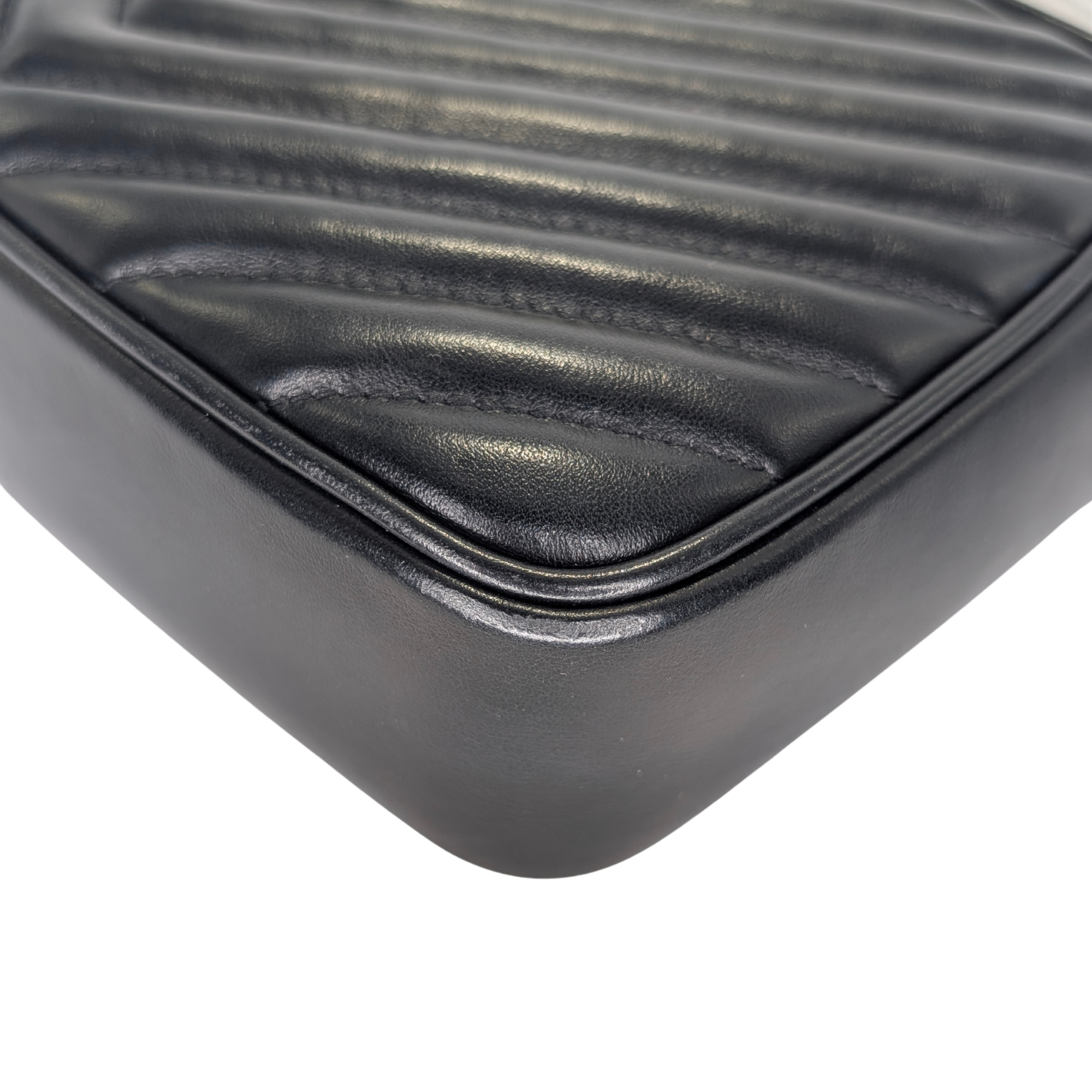 Saint Laurent Loulou Camera Bag Black