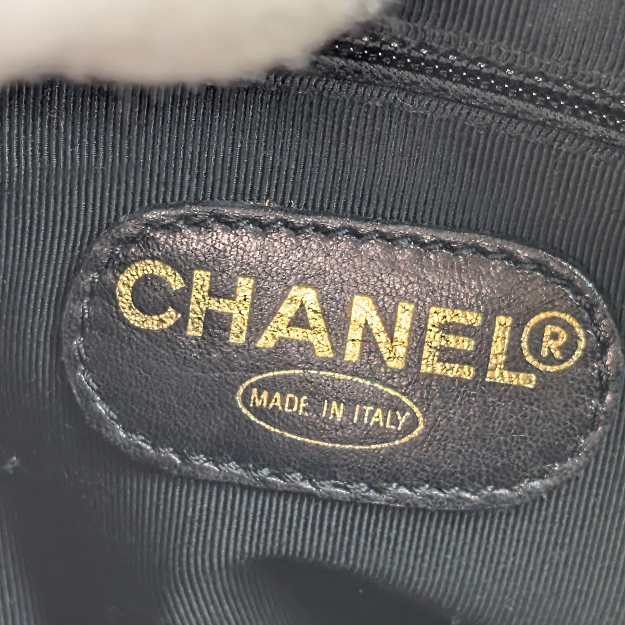Chanel Vintage Tote Bag Caviar Leather Black