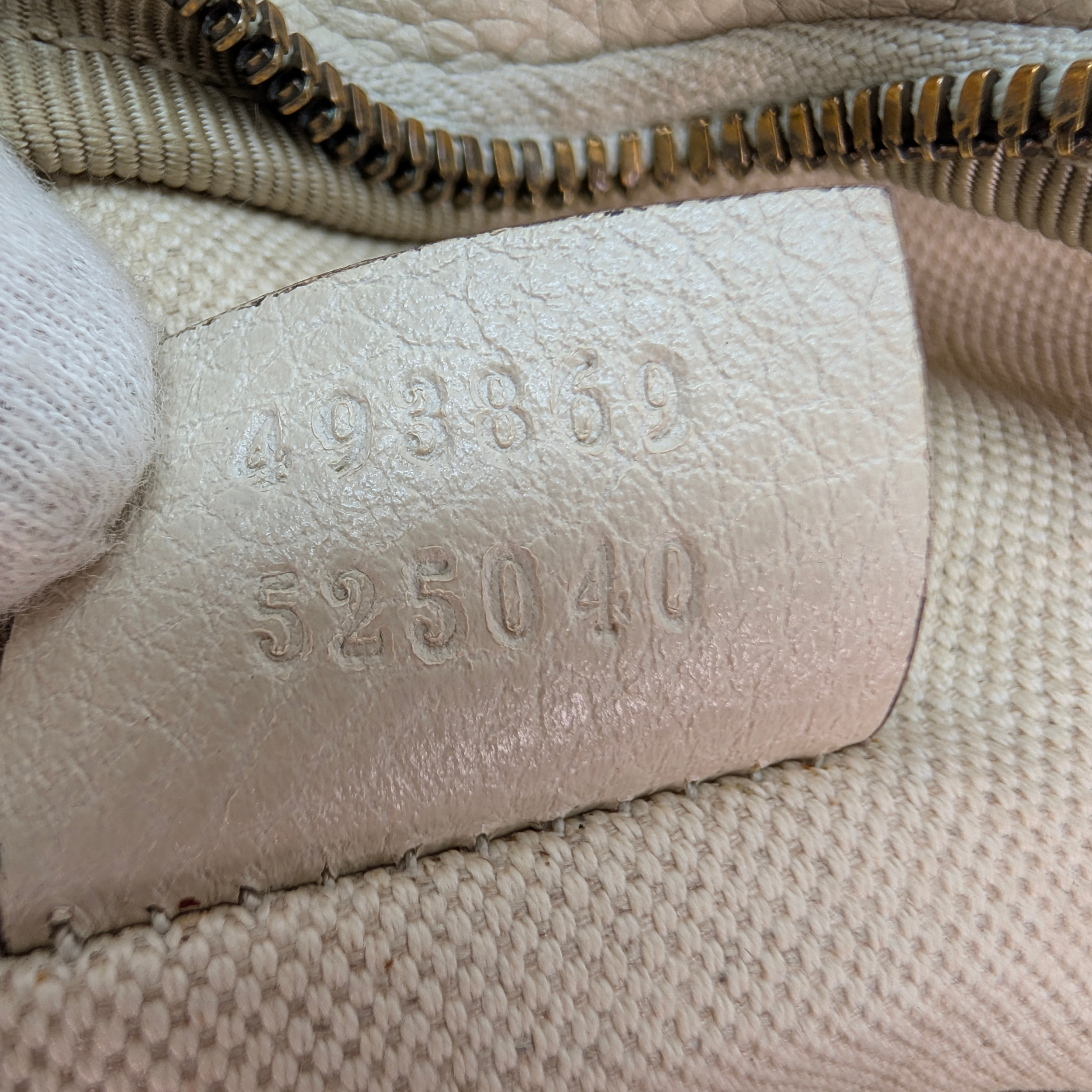 Gucci Grained Calfskin Logo Belt Bum Bag Beige