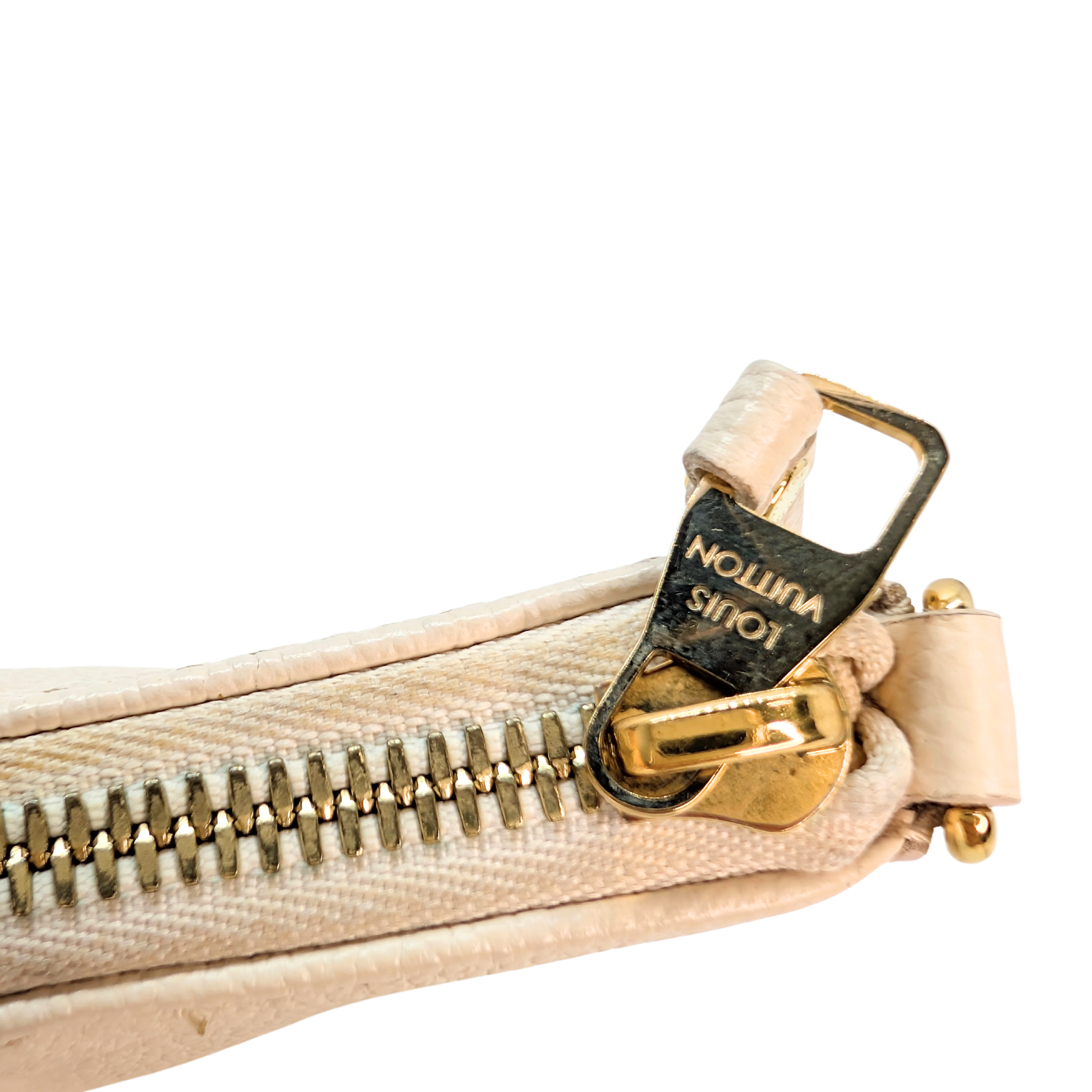 Louis Vuitton Easy Pouch On Strap Empreinte Leather White