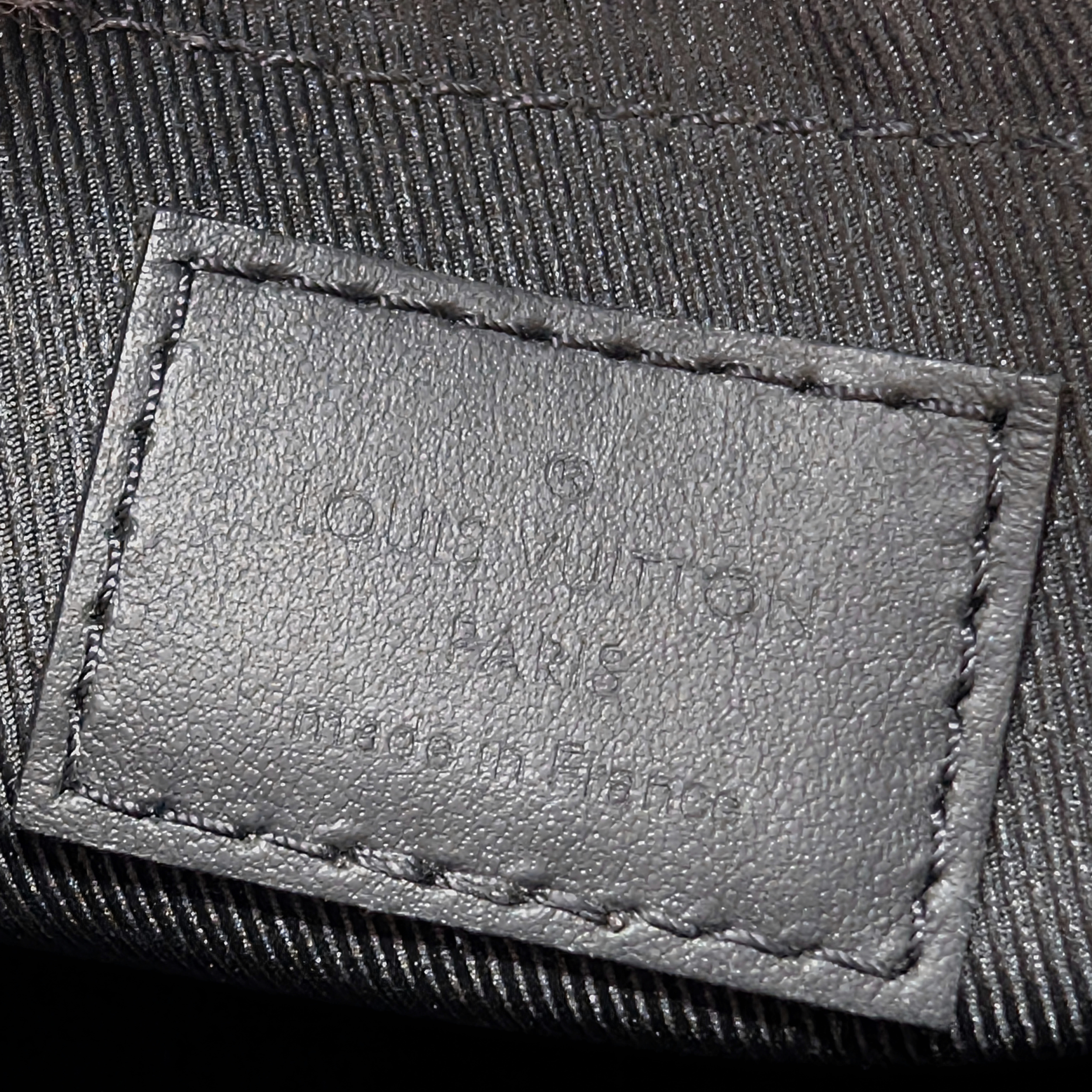 Louis Vuitton Aerogram City Keepall Grained Leather Black