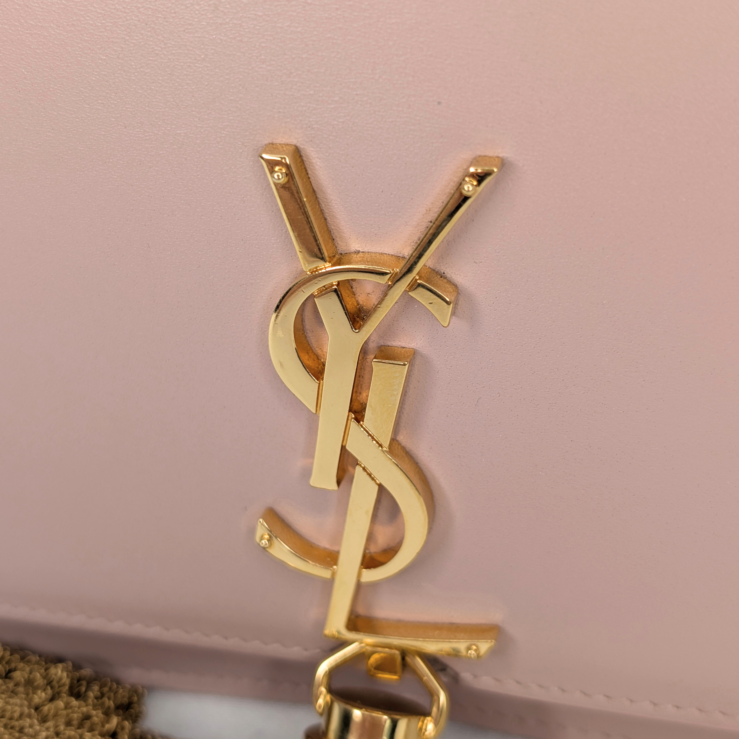 Saint Laurent PomPom Kate斜挎包 粉色