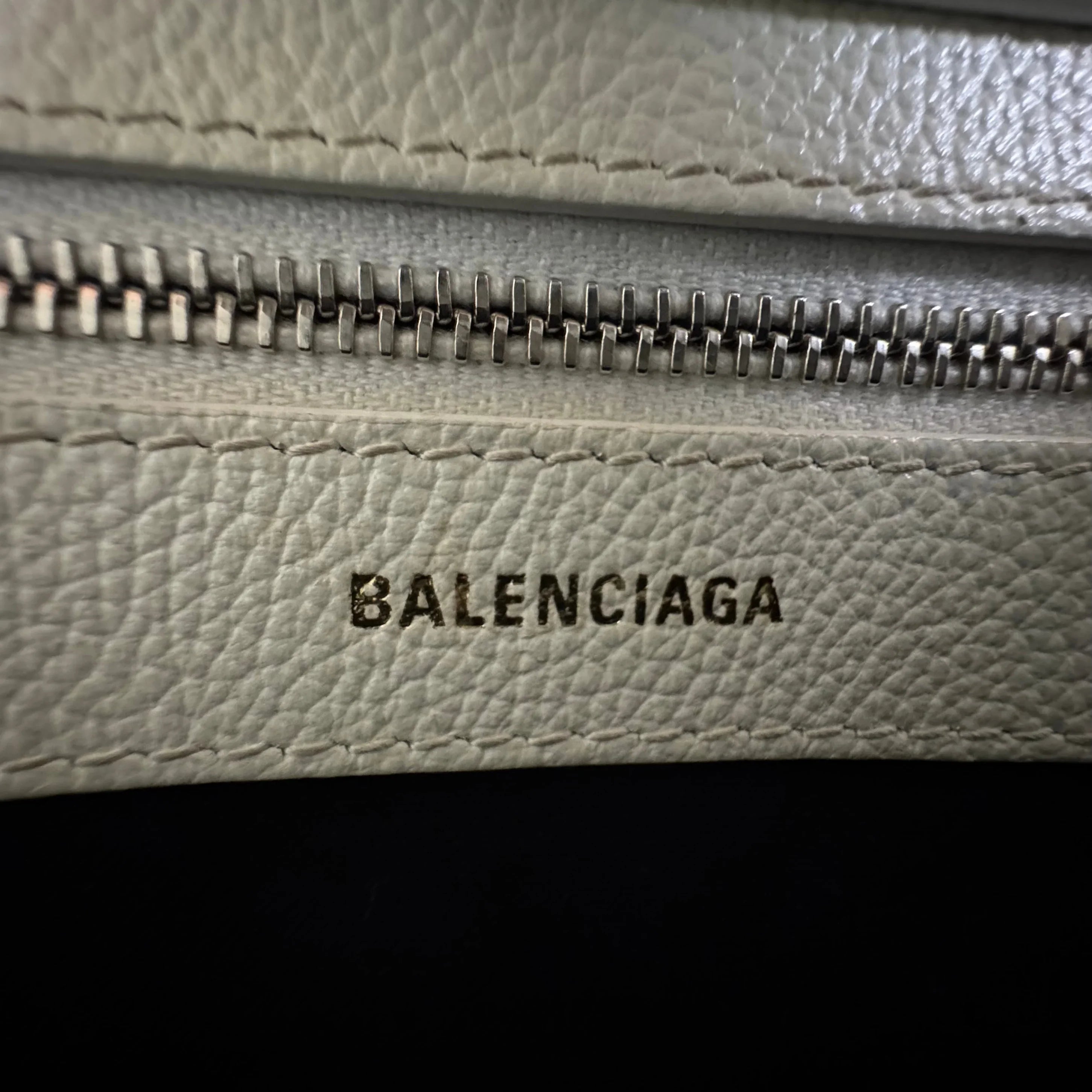 Balenciaga Ville XXS Shoulder Leather Bag w Strap White - Lost Designer