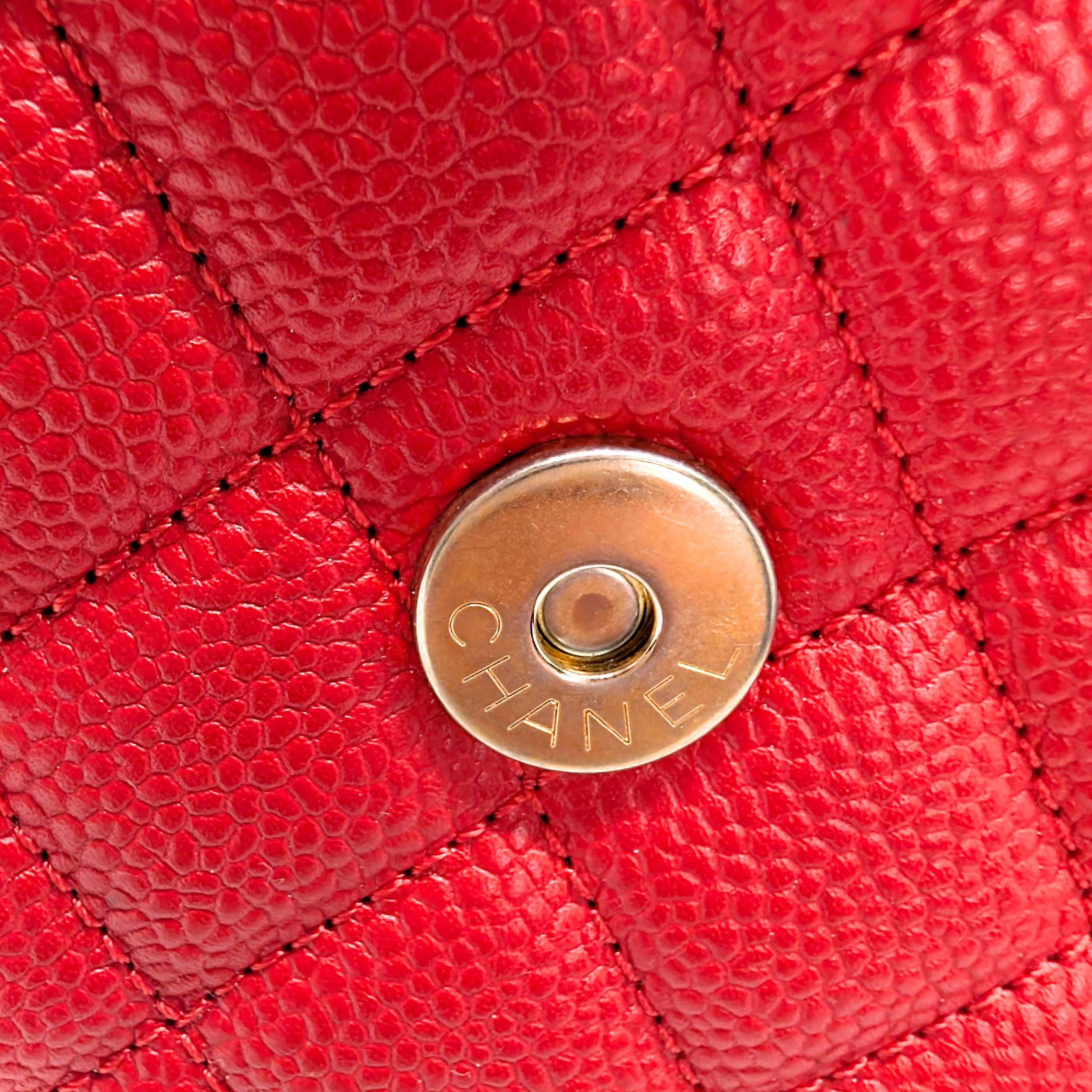 Chanel Medium CC Quilted Caviar Filigree Flap Bag Red