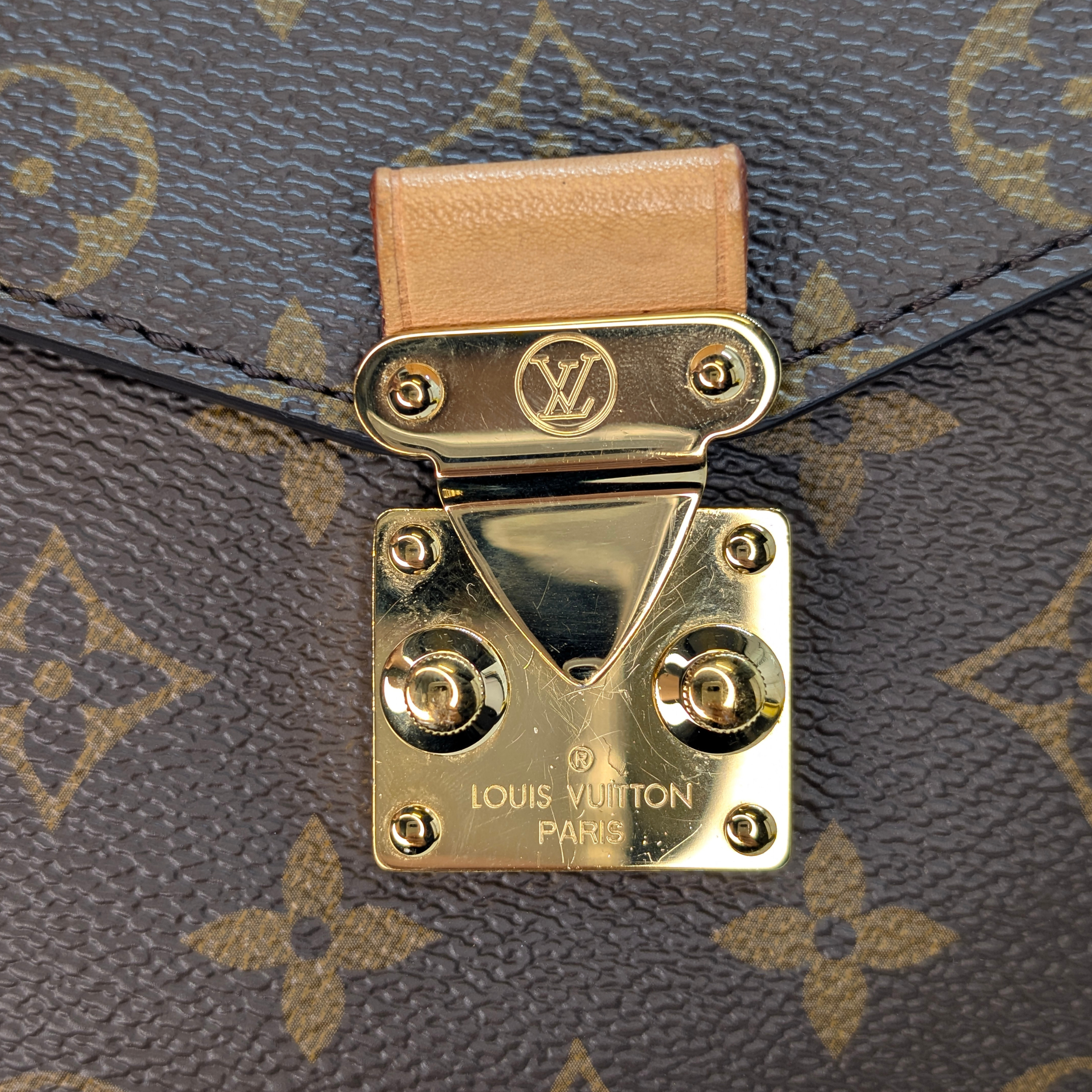 Louis Vuitton Pochette Metis Monogram Crossbody Bag