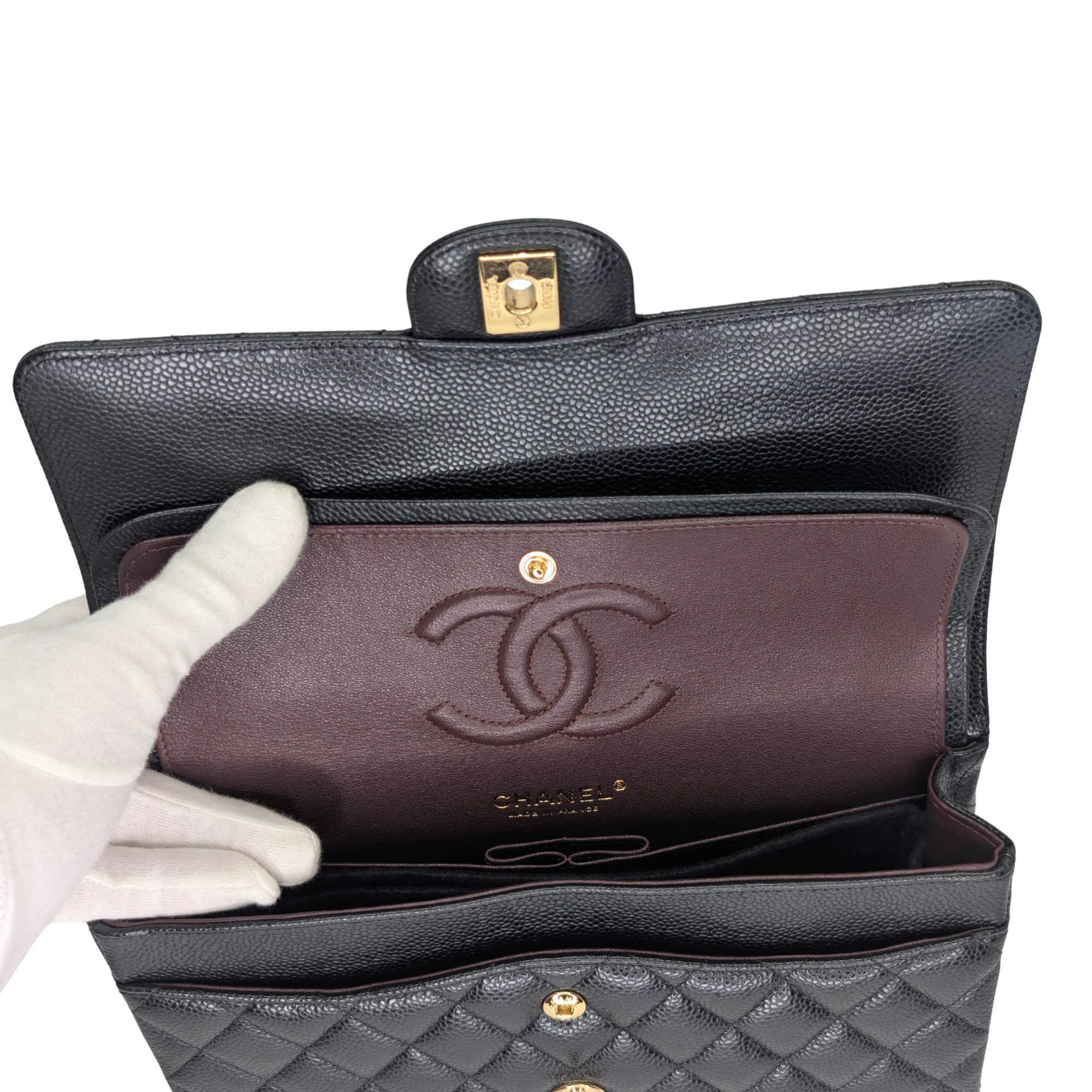 Chanel Classic Flap Bag Caviar Leather Medium Black (Microchip)