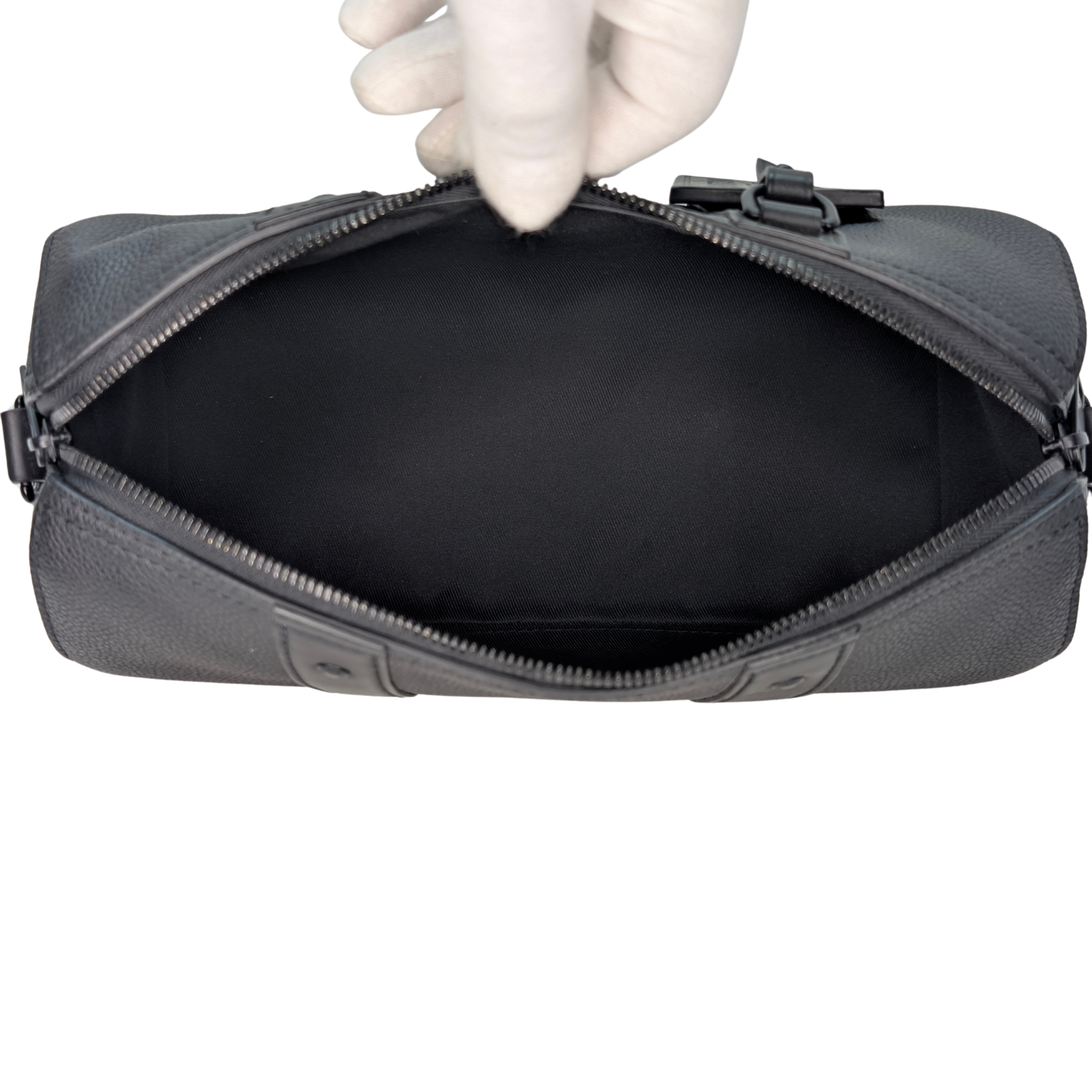 Louis Vuitton Aerogram City Keepall Grained Leather Black