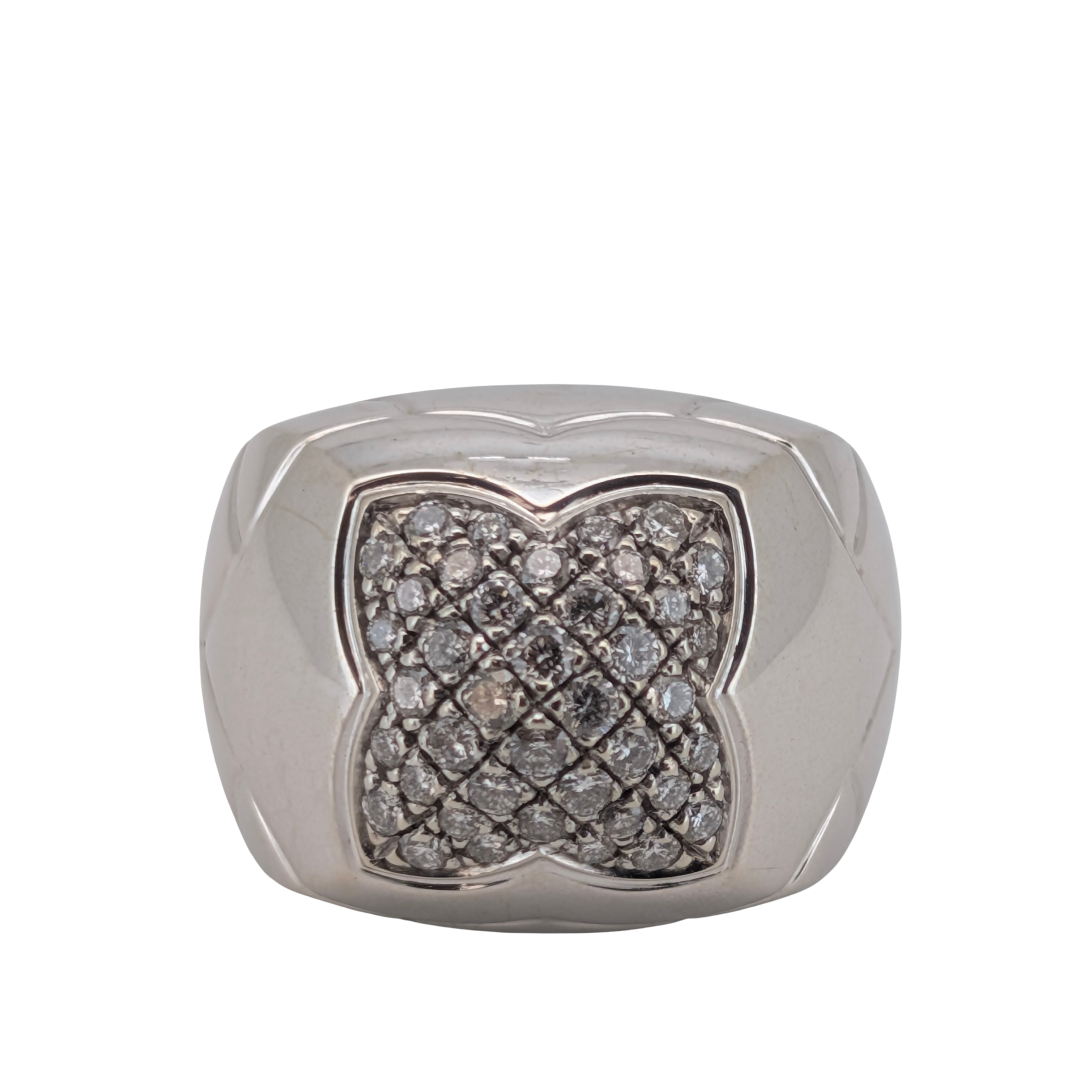 Bvlgari Pyramid Diamond Pavé Ring In 18K White Gold