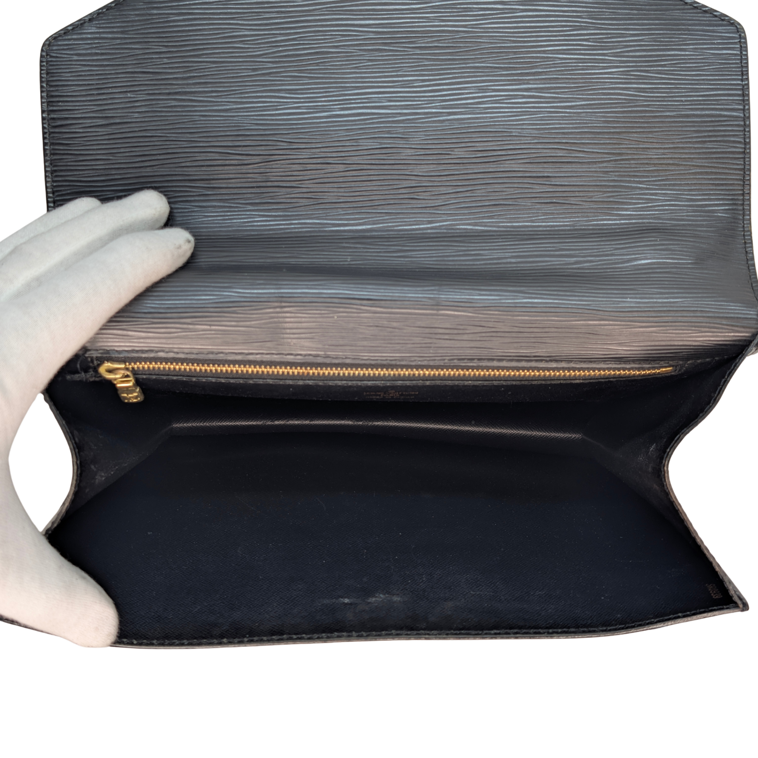 Louis Vuitton Monceau 28 Epi Bag Black