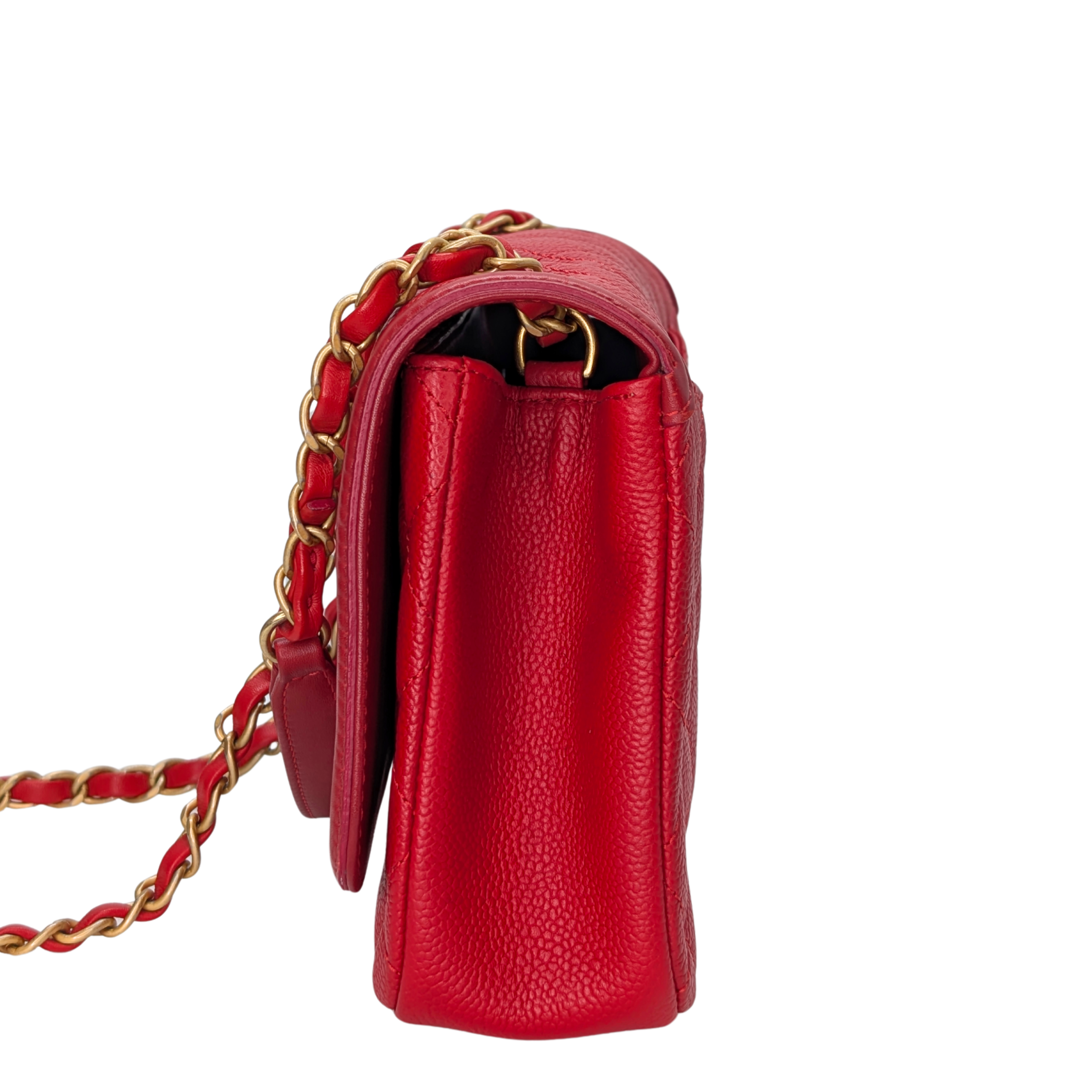 Chanel Medium CC Quilted Caviar Filigree Flap Bag Red
