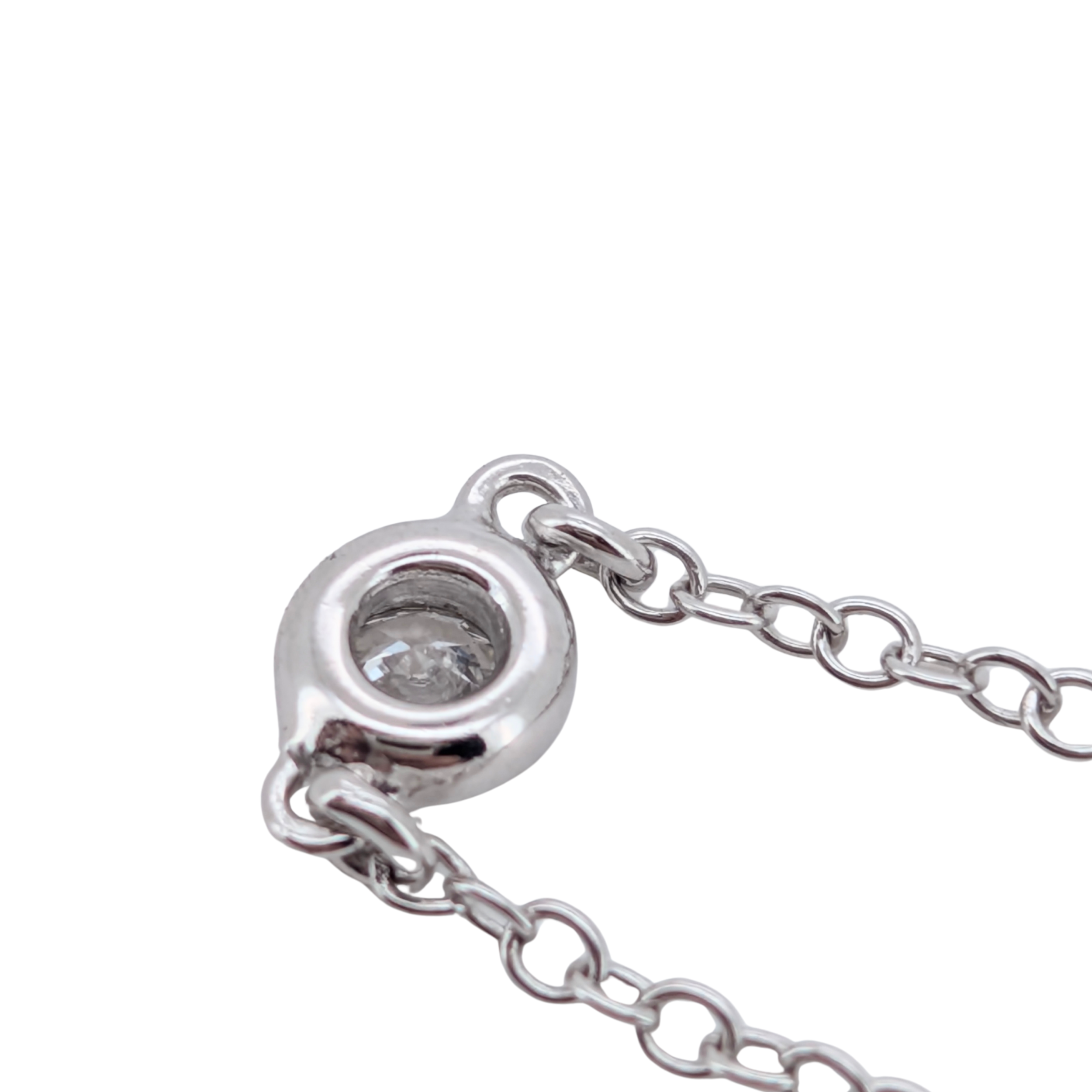0.05Ct Natural Round Brilliant Diamond Bezel Set Chain Ring In 18K White Gold
