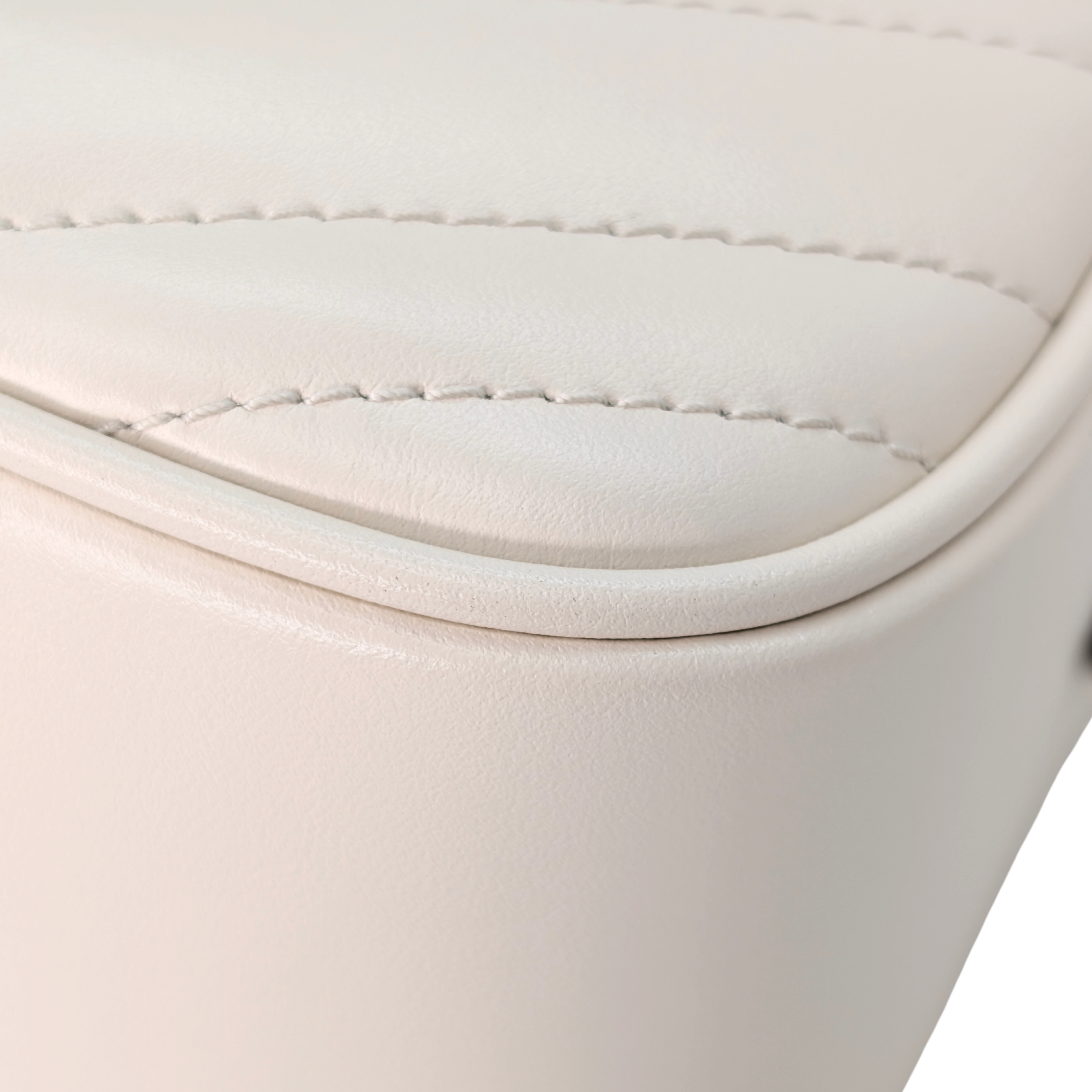 Gucci GG Marmont Small Camera Shoulder Bag White