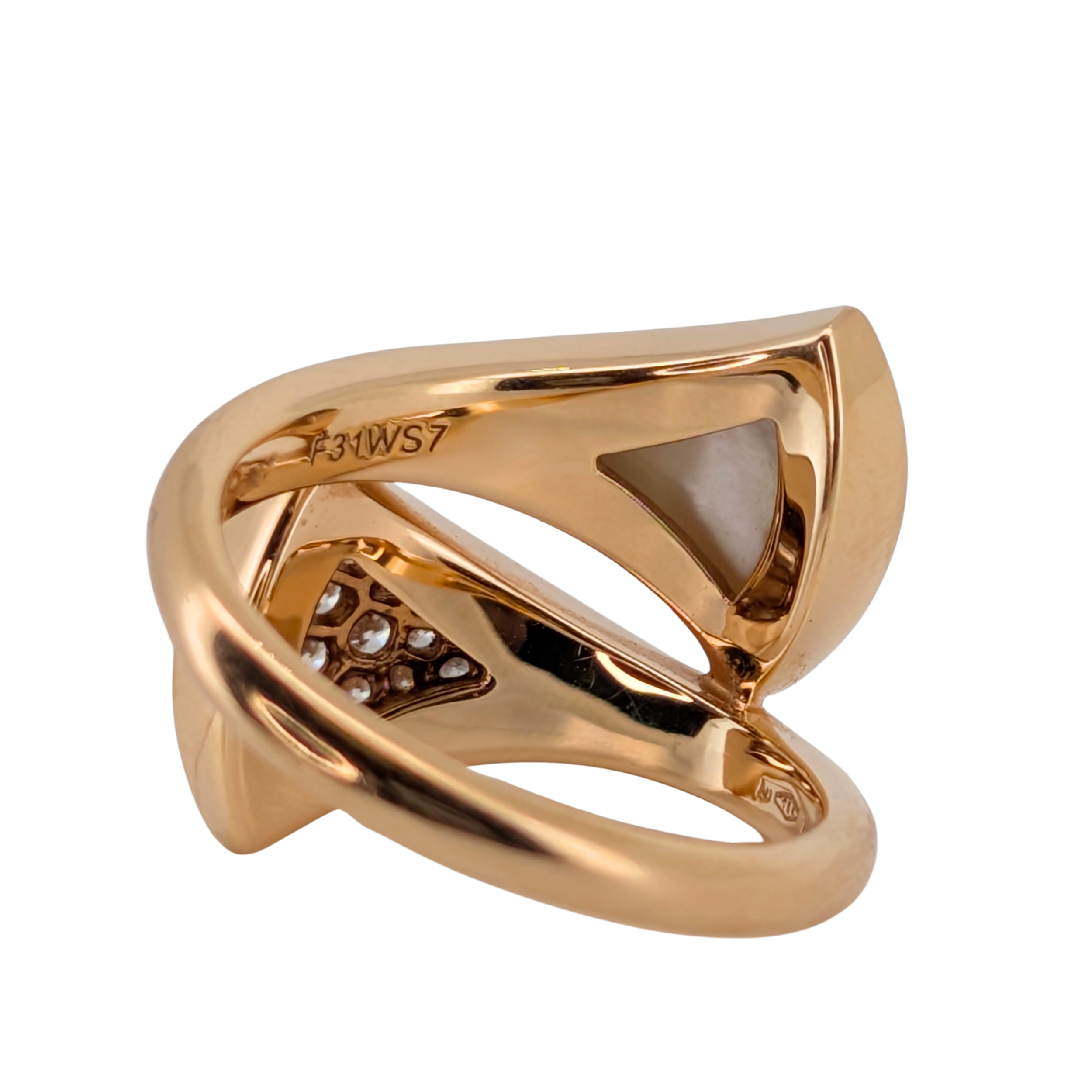 Bvlgari Divas’ Dream Large Model Ring 18K Rose Gold with Diamonds & Mother of Pearl