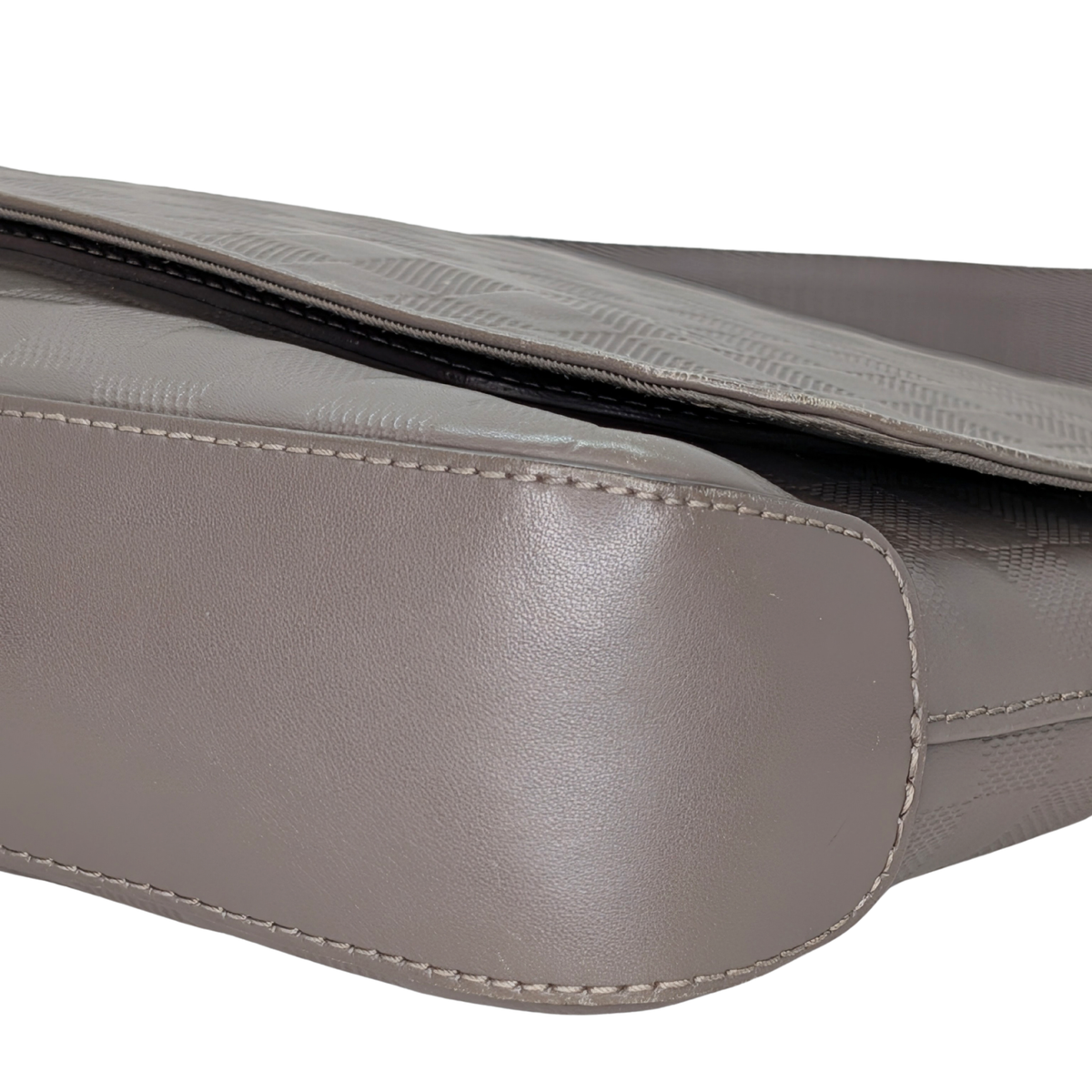 Louis Vuitton District MM Messenger Damier Infini Granit