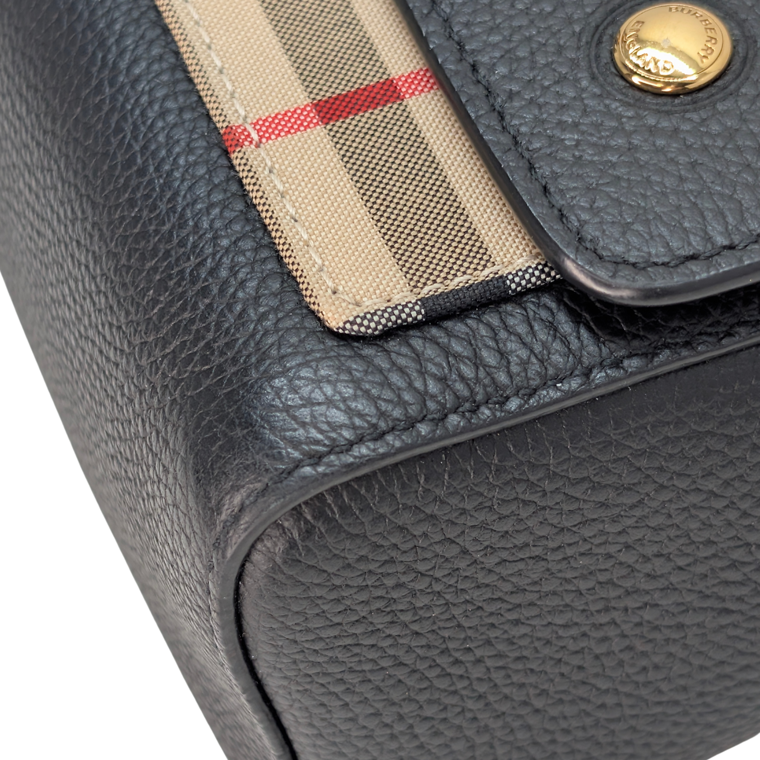 Burberry Note Medium Crossbody Bag Black