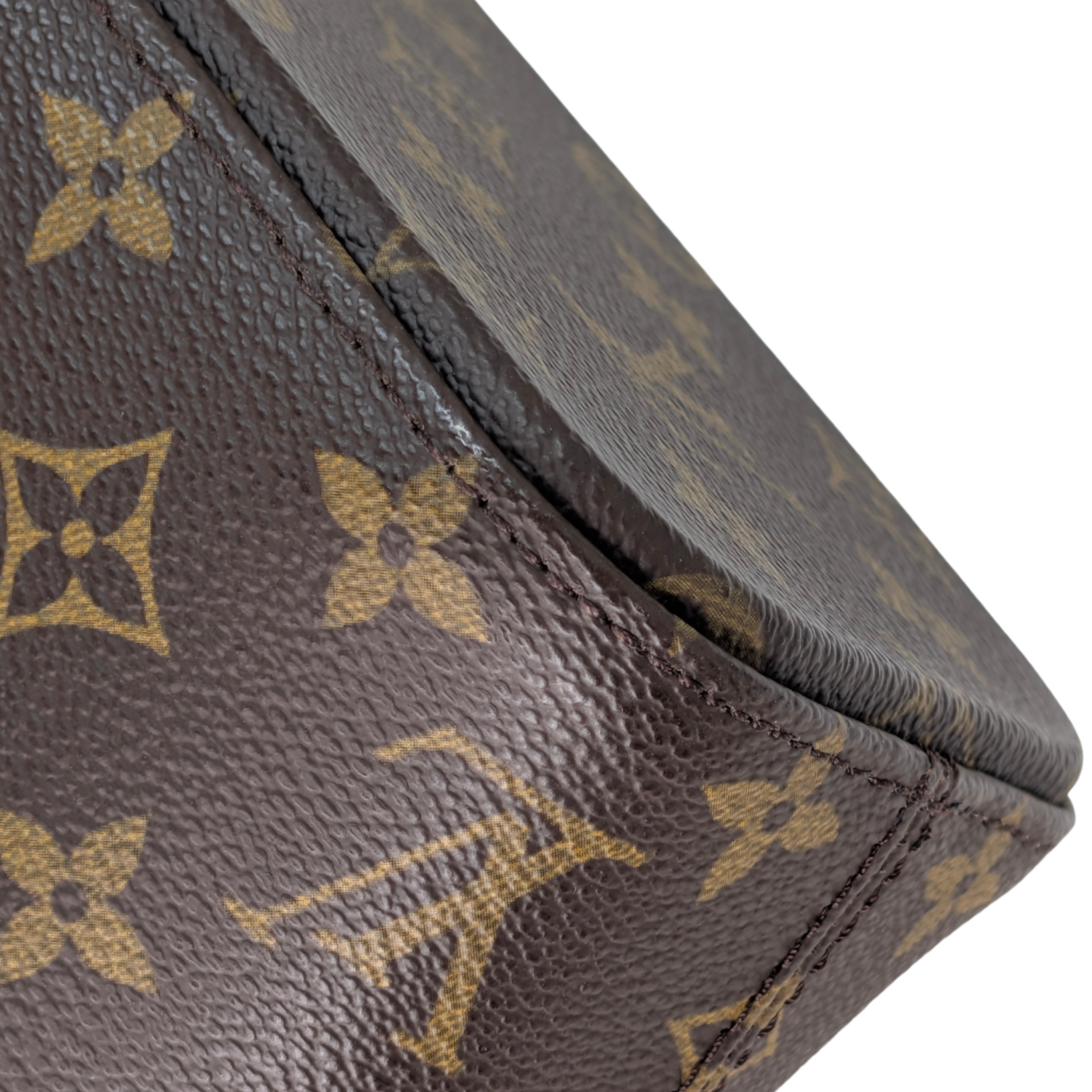 Louis Vuitton Luco Tote Monogram Bag