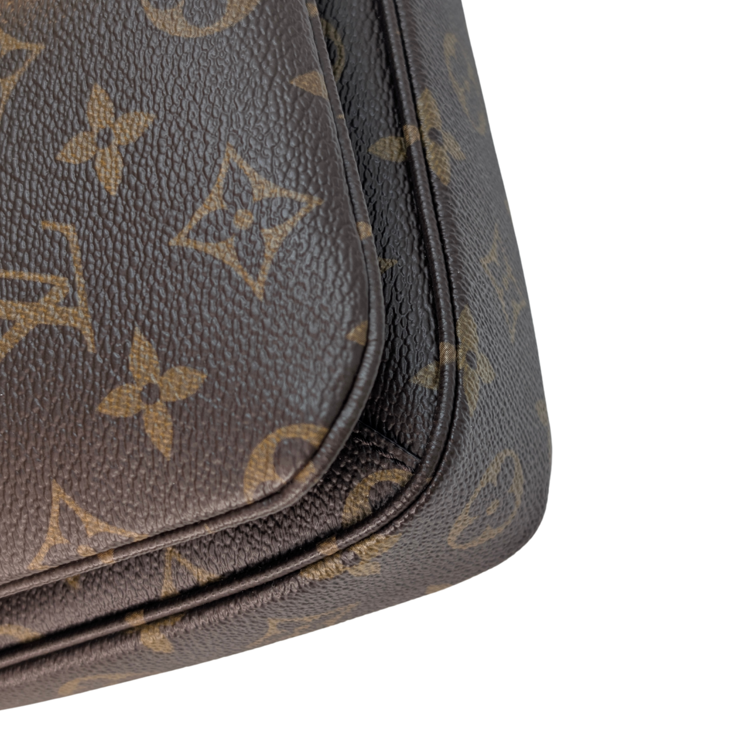Louis Vuitton Pochette Metis Monogram Crossbody Bag