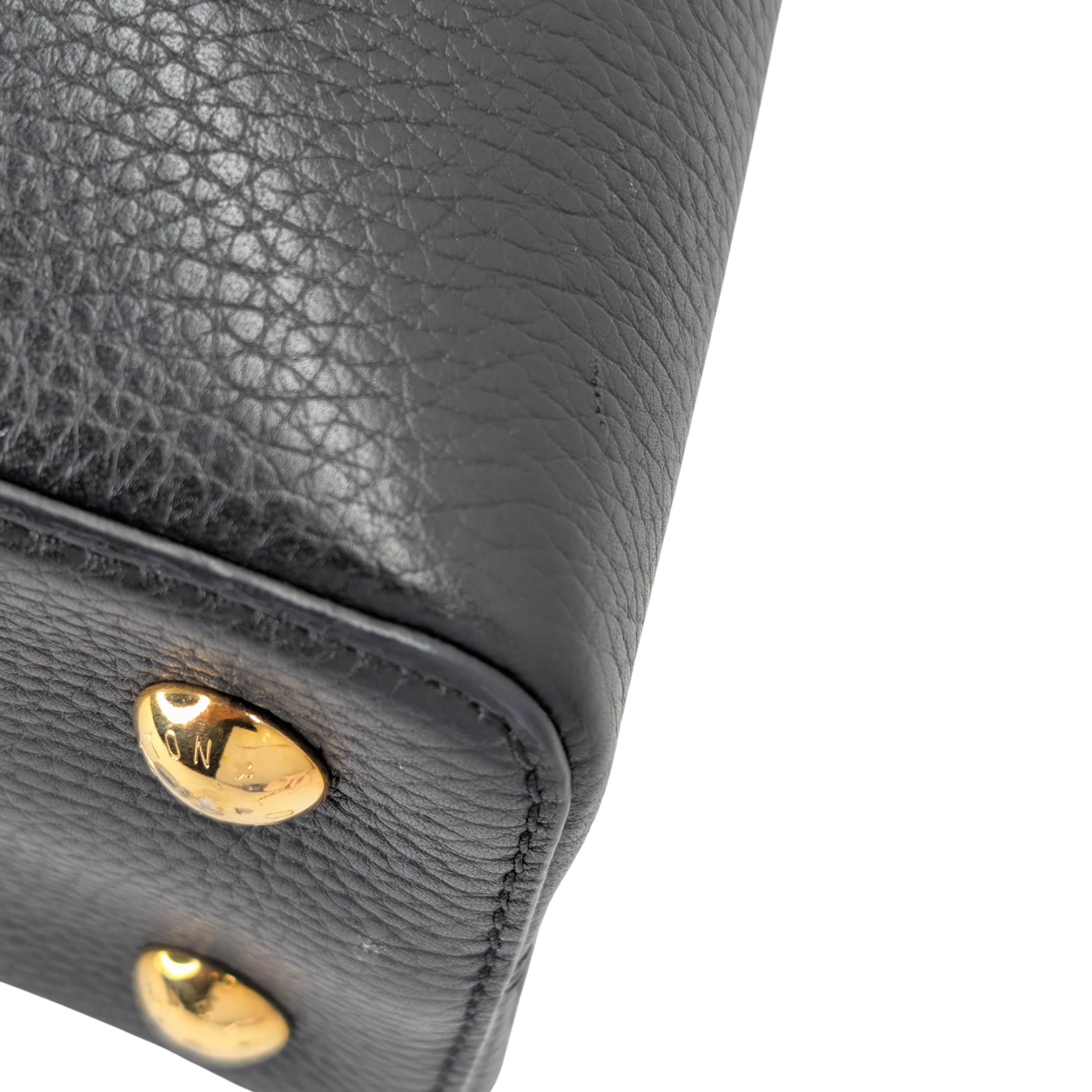 Louis Vuitton Capucine Pm Shoulder Handbag Taurillon Leather Black