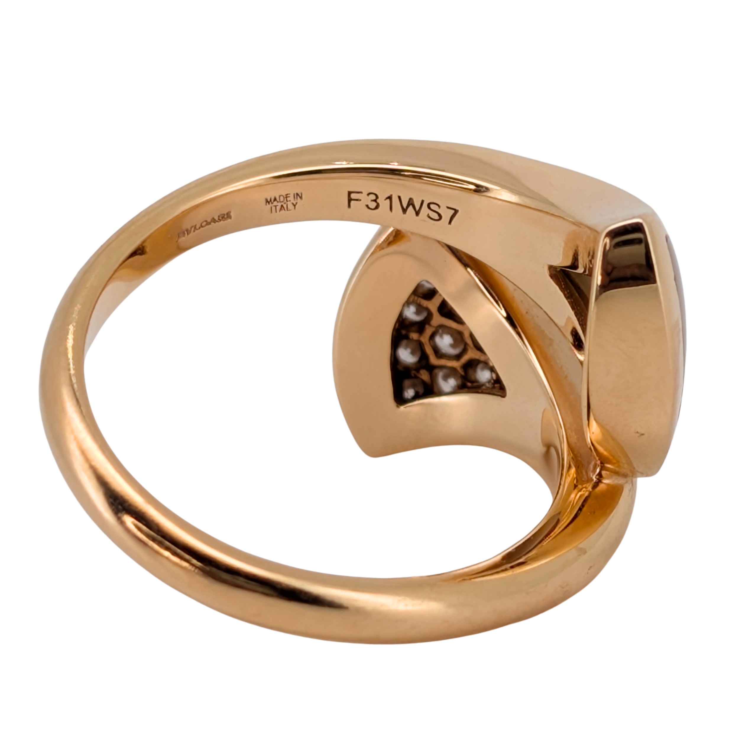 Bvlgari Divas’ Dream Large Model Ring 18K Rose Gold with Diamonds & Mother of Pearl